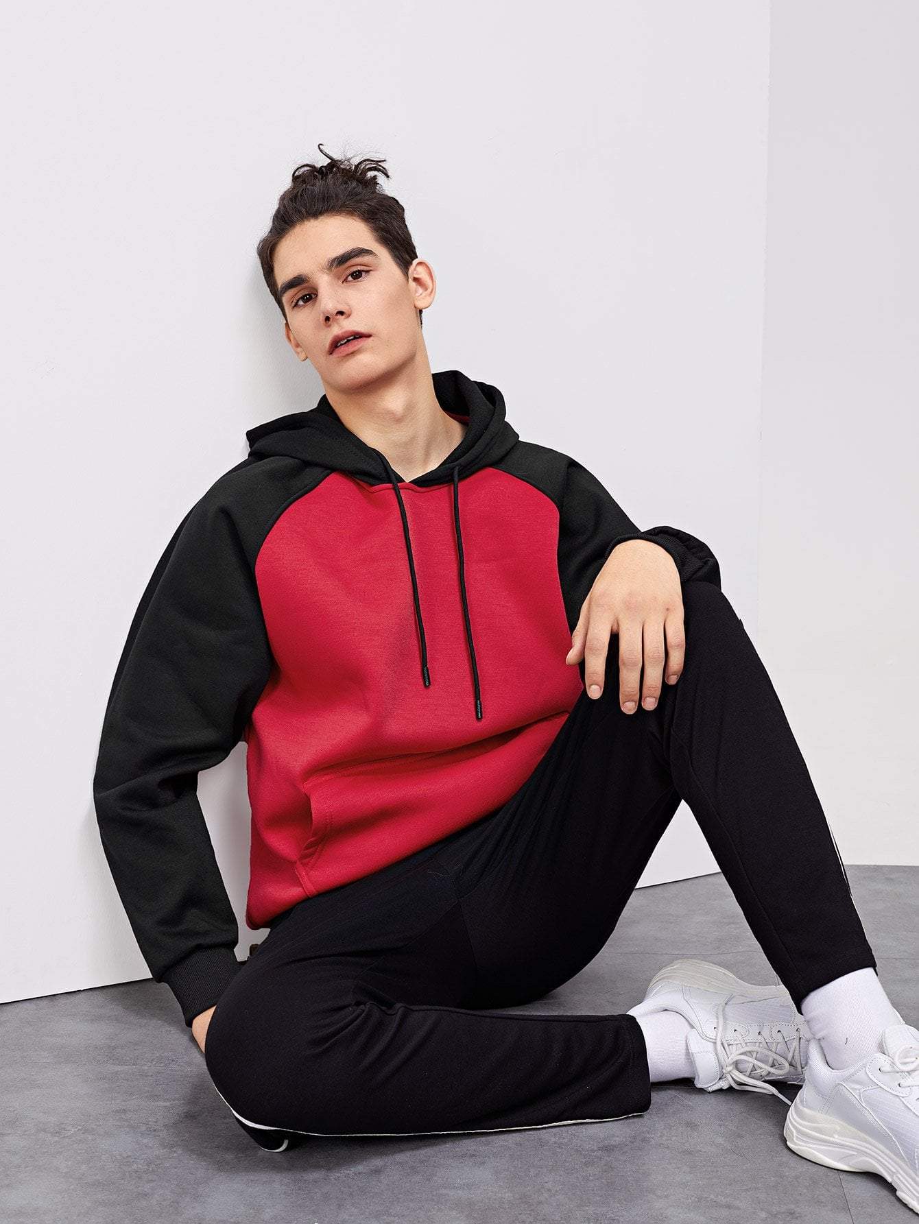 Cotton Contrast Raglan Sleeve Hooded Sweatshirt Pullover