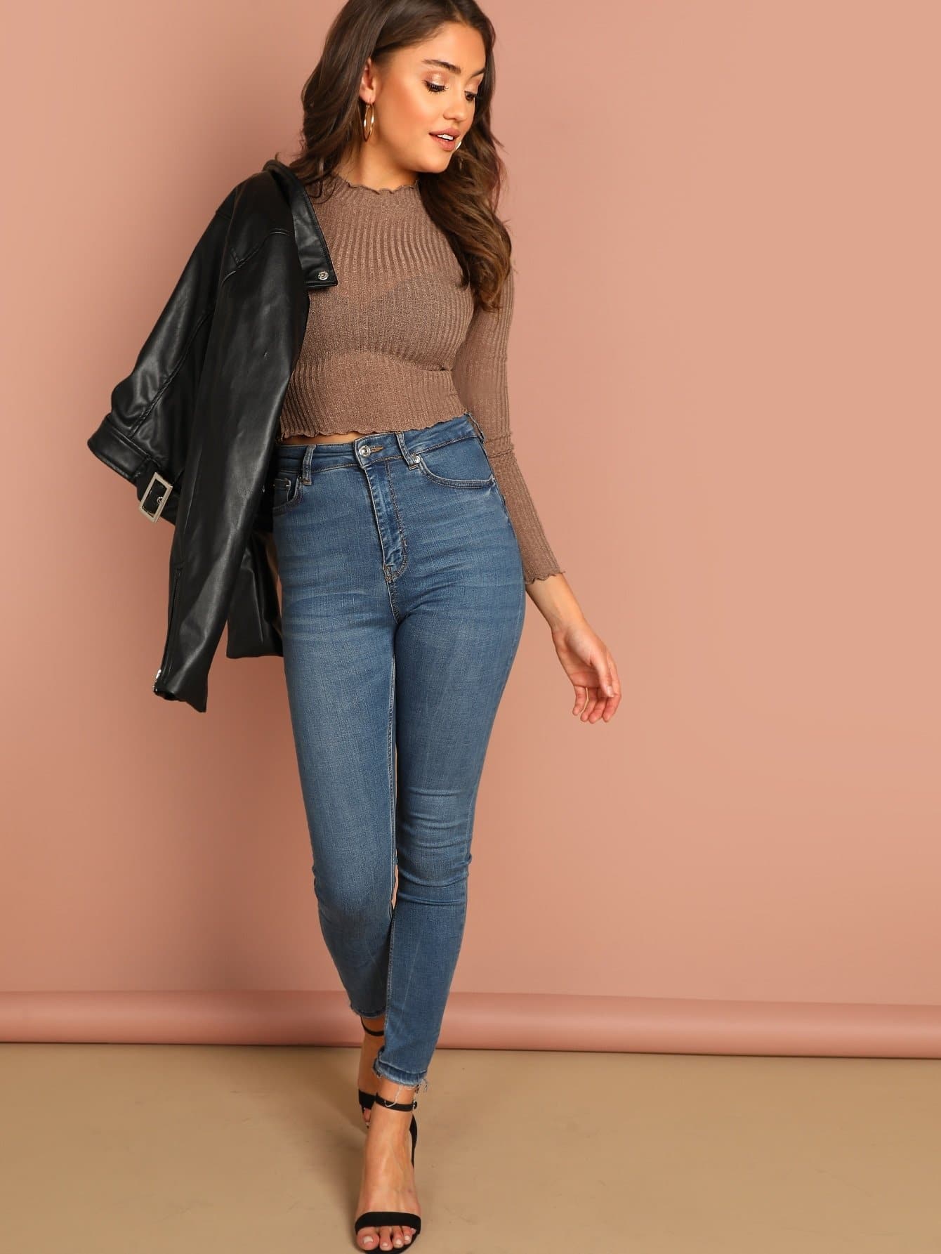 Round Neck Stretch Lettuce Trim Ribbed Crop Top