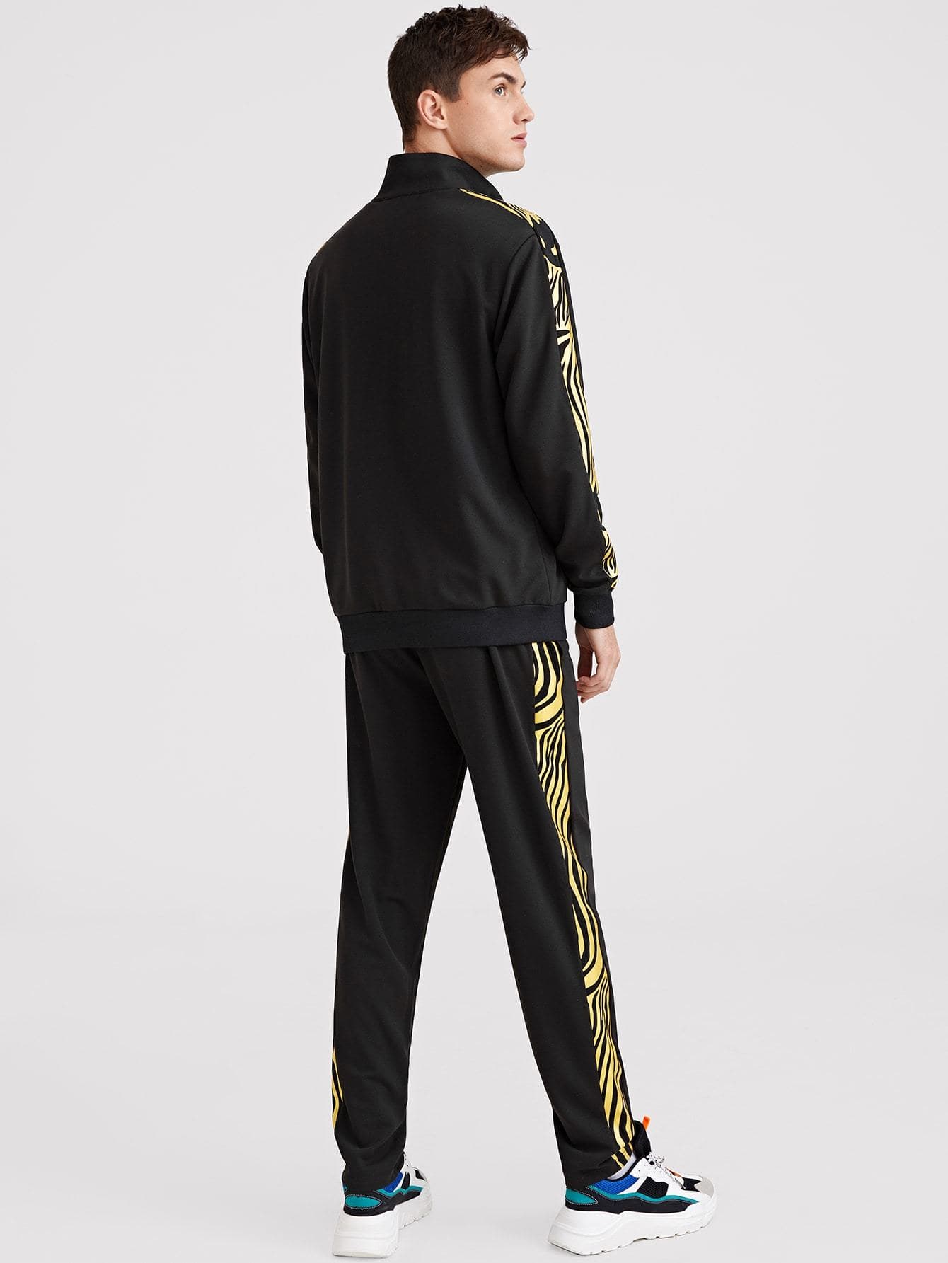 Black Stand Collar Zip Front Pullover & Contrast Side Seam Pants Set