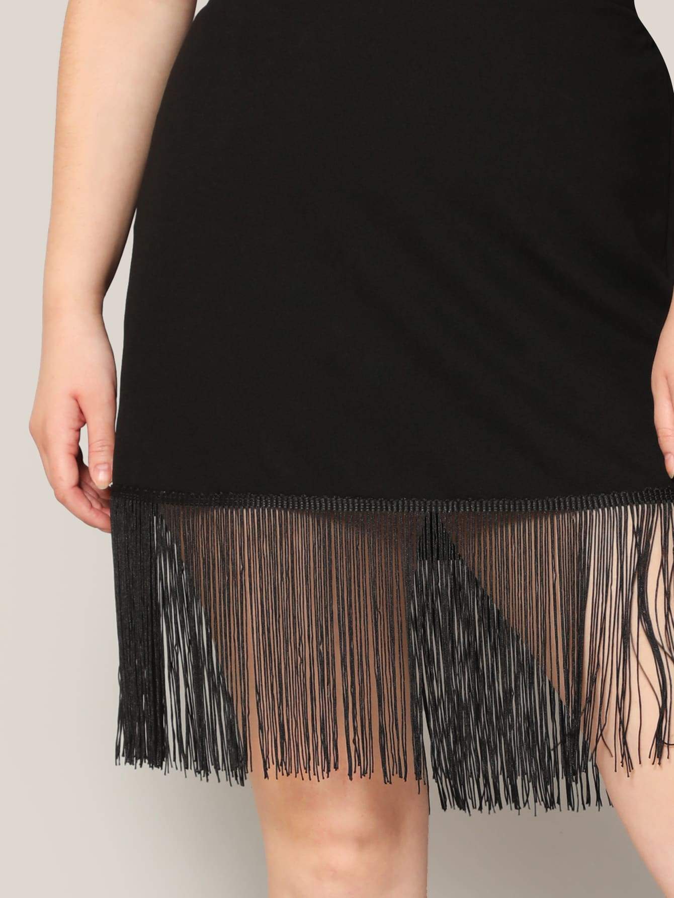 Black Fringe Plus Size Elastic Waist Fringe Hem Skirt