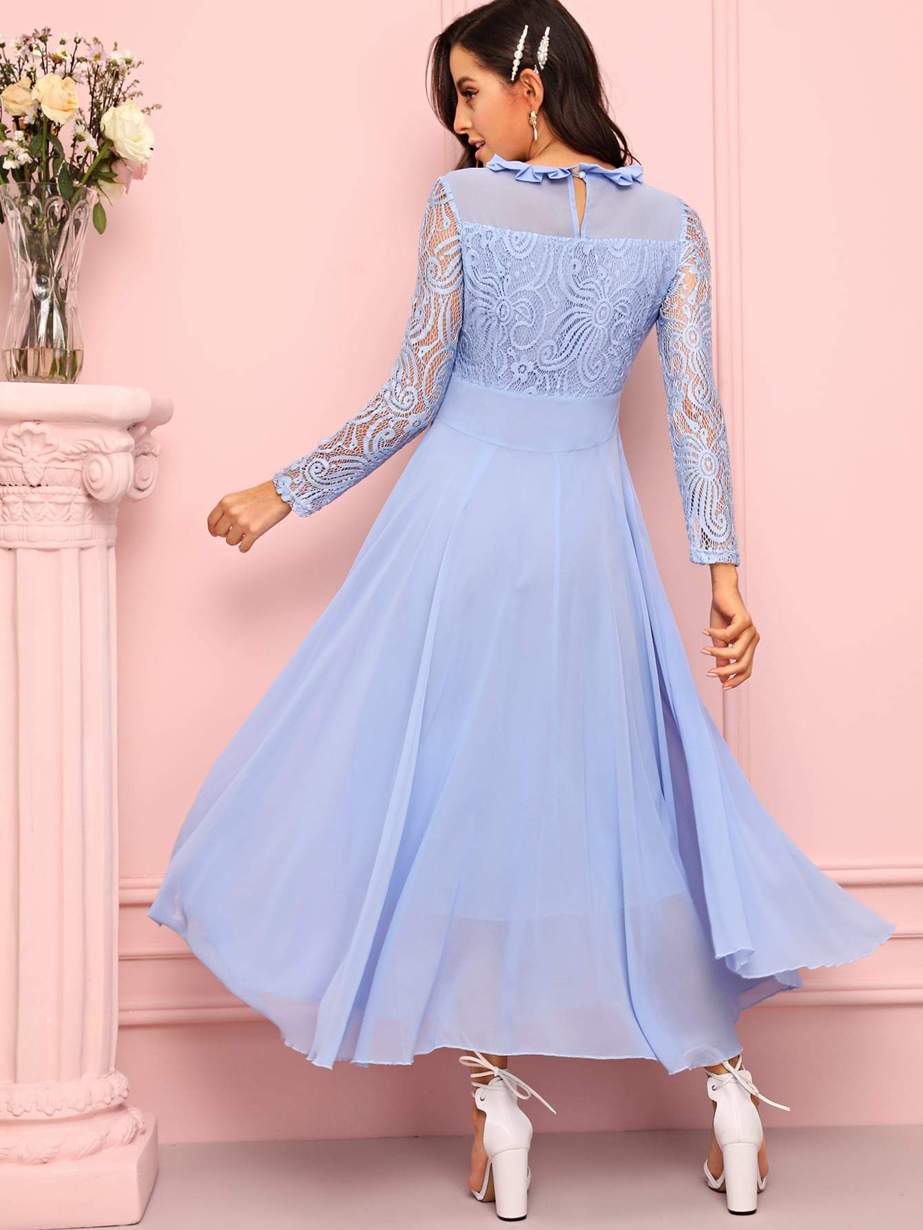 Round Neck Long Sleeve Contrast Lace Buttoned Keyhole Dress