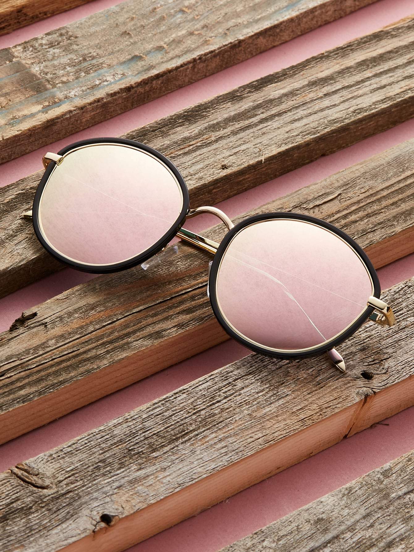 Reflective Metal And Acrylic Circle Sunglasses