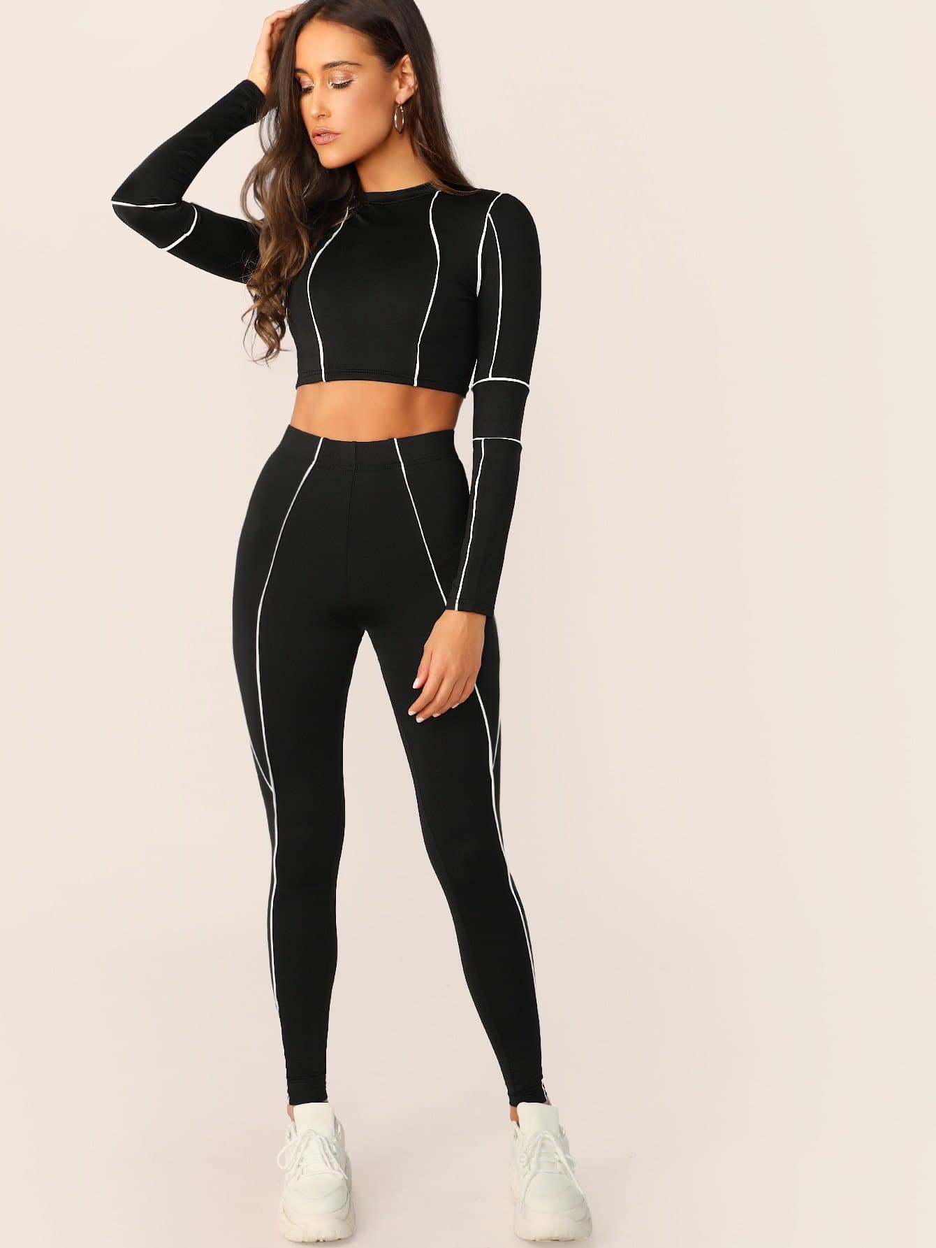 Black and White Contrast Trim Stretch Crop Top And Leggings Set