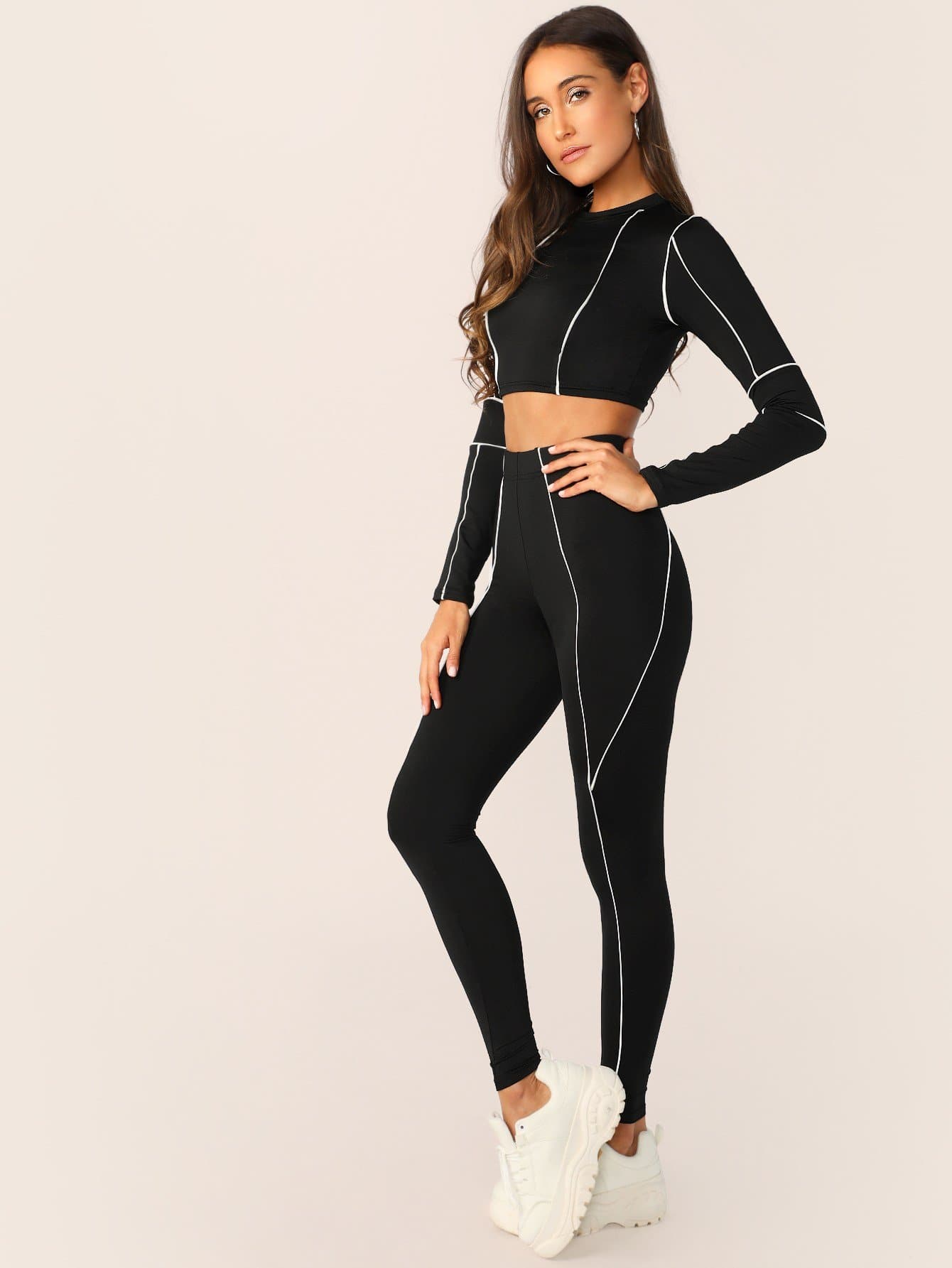 Black and White Contrast Trim Stretch Crop Top And Leggings Set