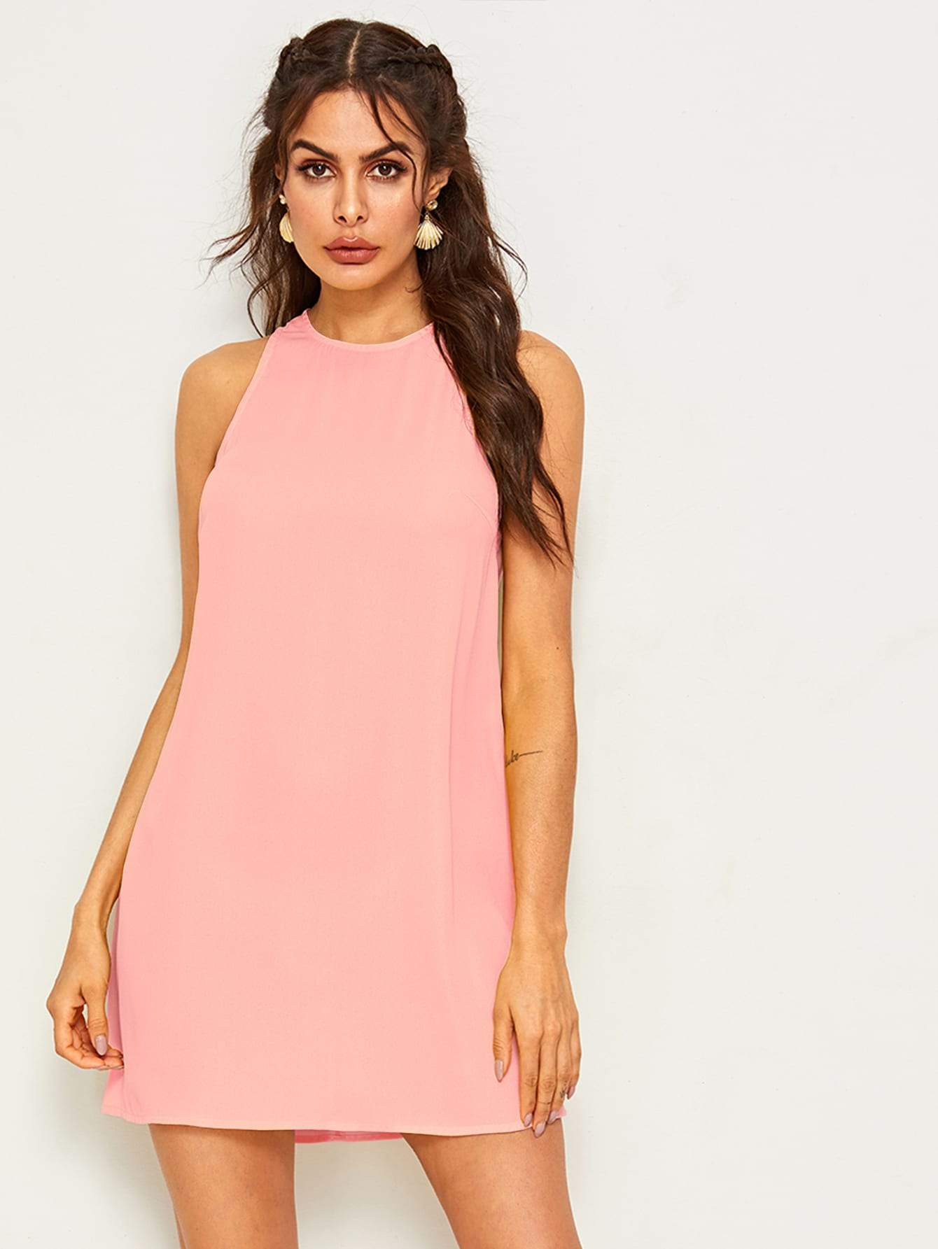 Round Neck Sleeveless Solid Keyhole Back Dress