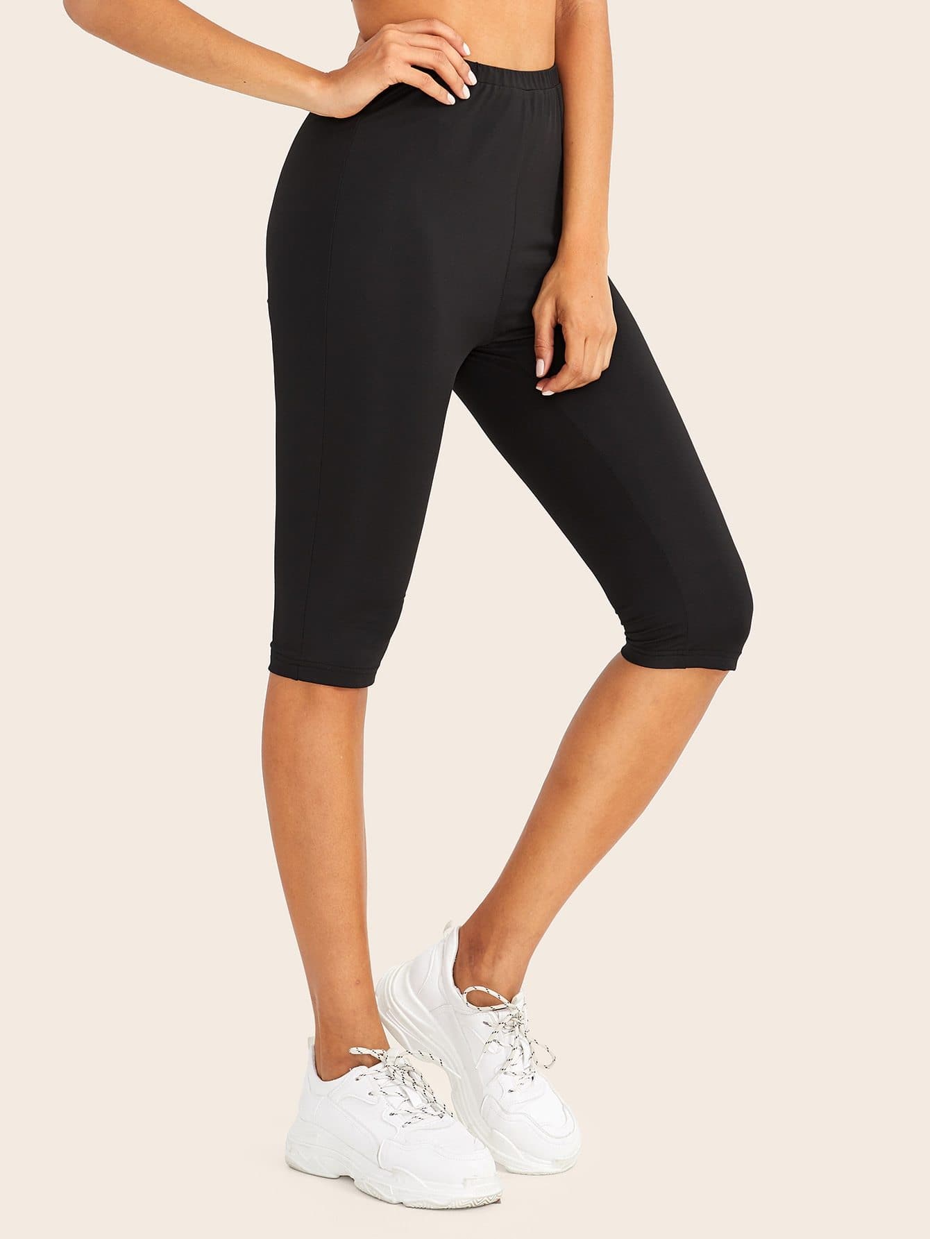 Black Elastic Waist Skinny Solid Leggings Shorts