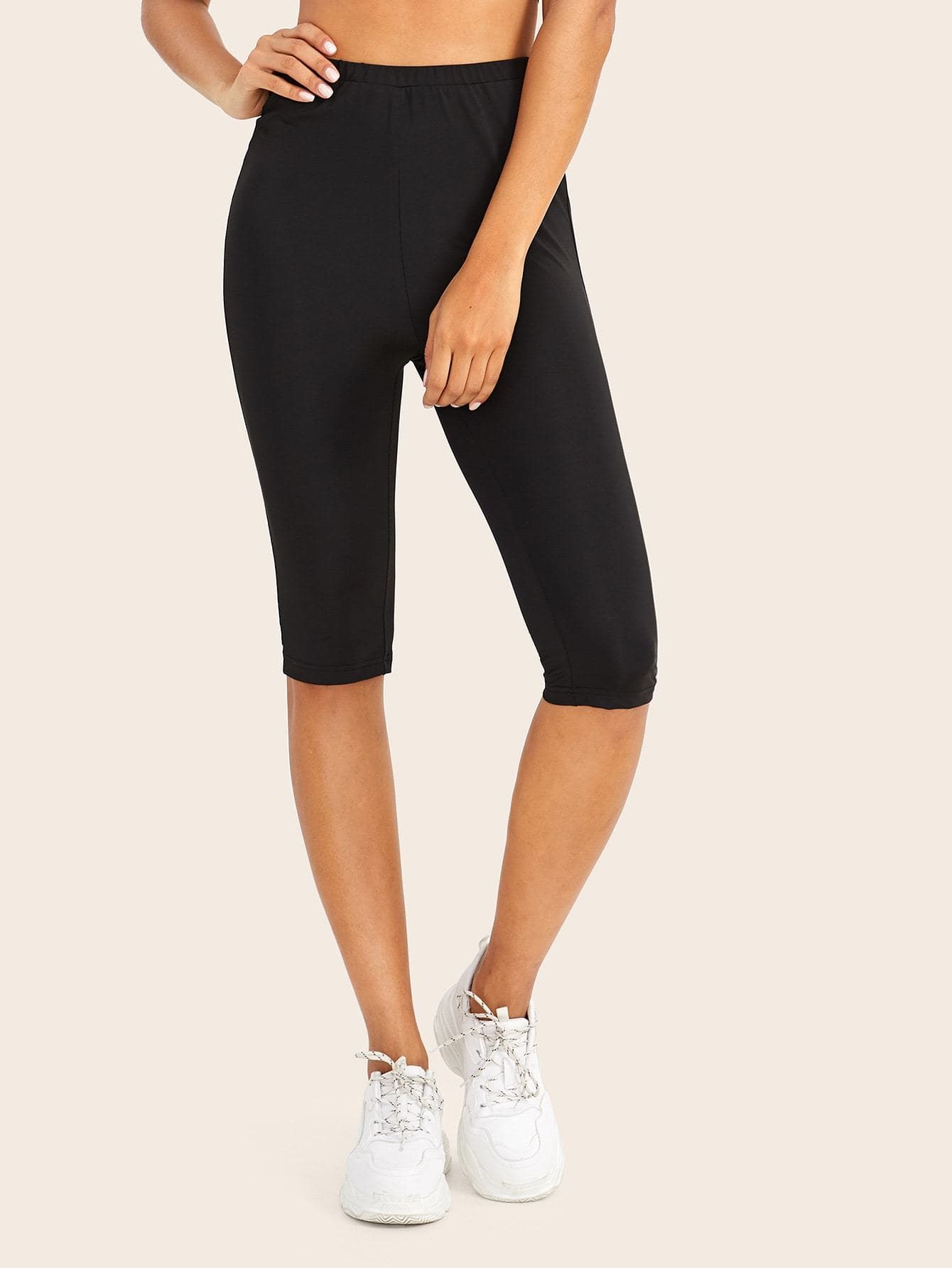 Black Elastic Waist Skinny Solid Leggings Shorts