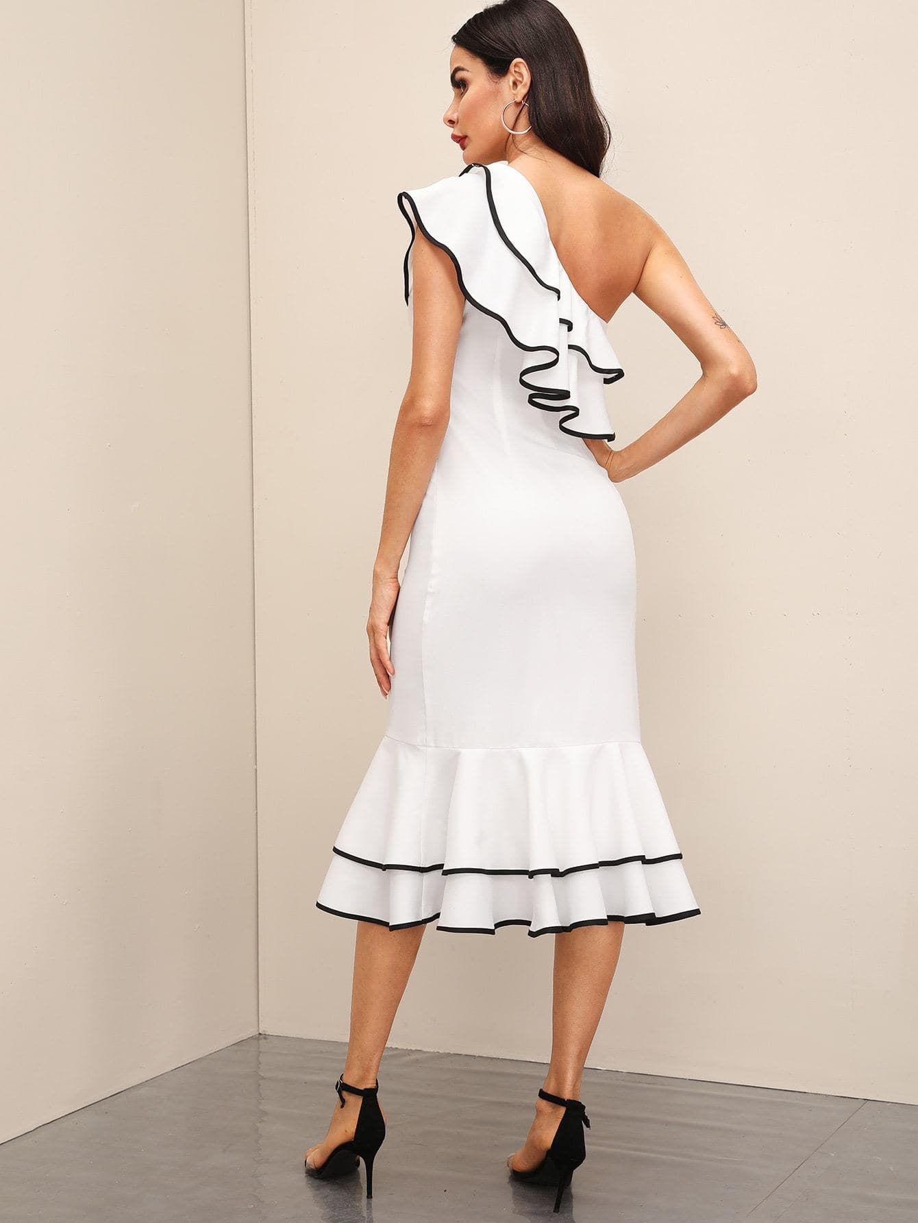 White One Shoulder Cap Sleeve Asymmetrical Neck Ruffle Layered Hem Dress