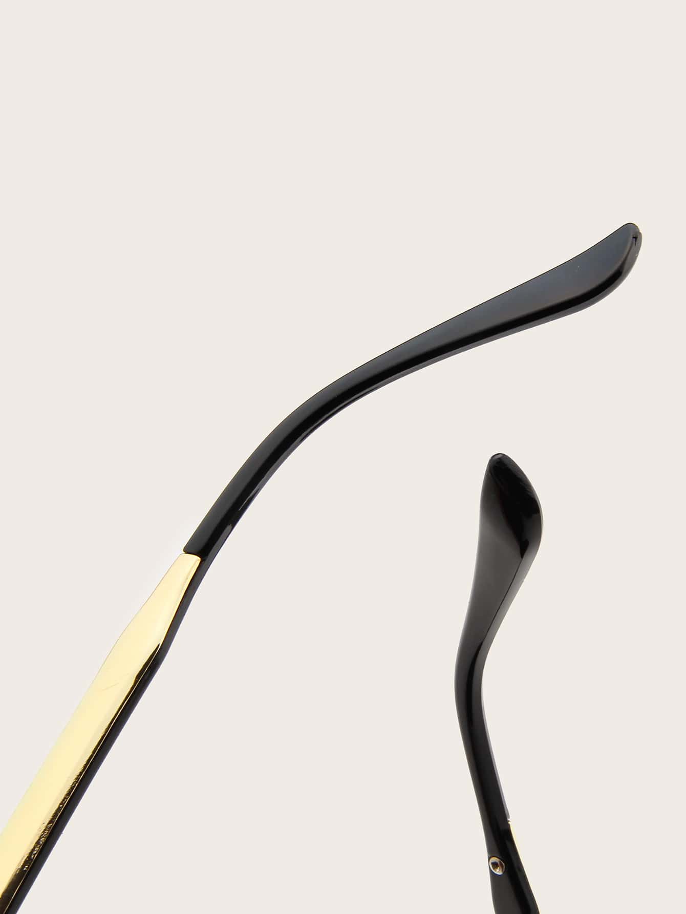 Black Plain Frame Flat Lens Sunglasses