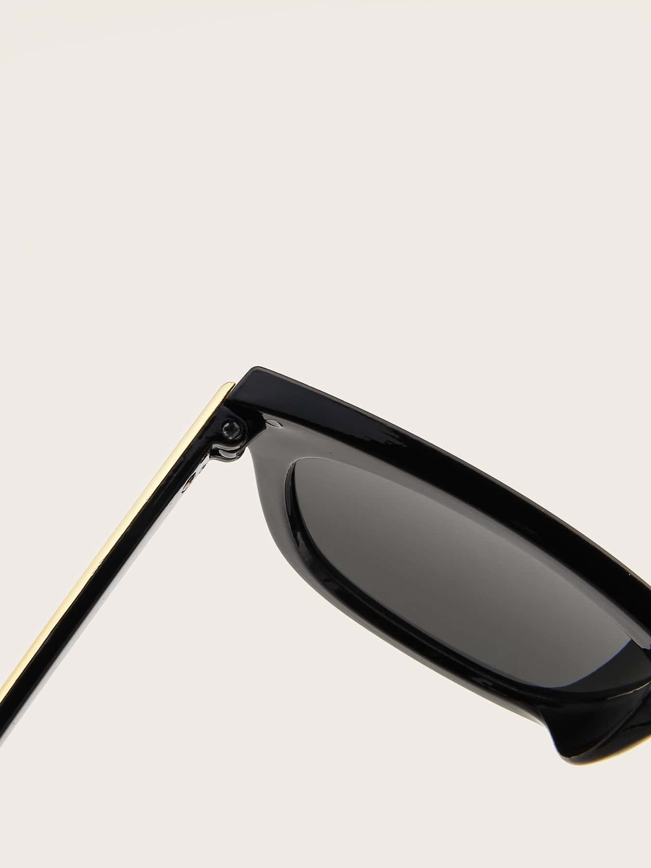 Black Plain Frame Flat Lens Sunglasses