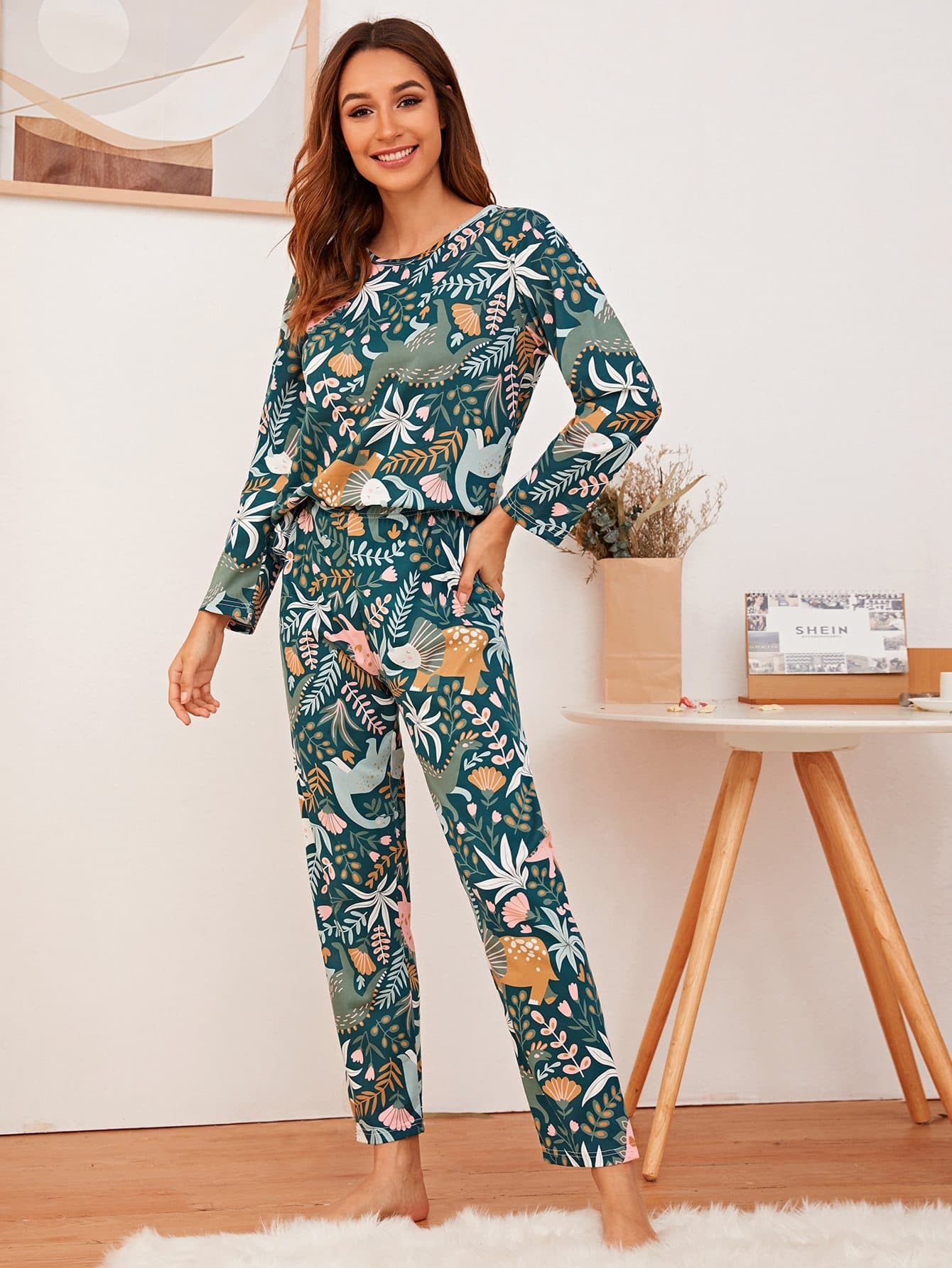 Green Round Neck Leaf and Dinosaur Print Pyjama Sleepwear Set With Eye Cover