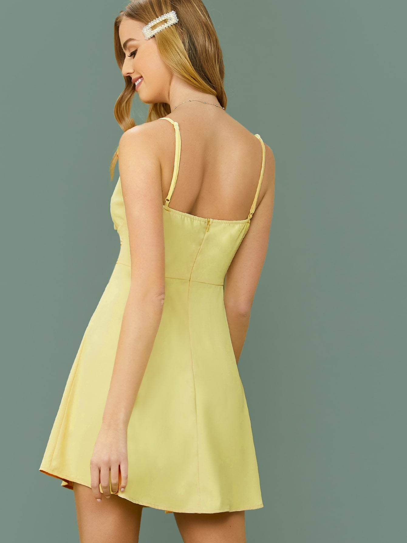 Pastel Yellow Sleeveless Twist Front Peekaboo Cami Dress