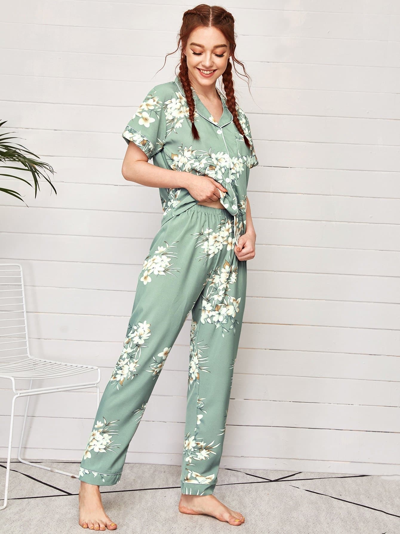 Green Floral Print Button Front Contrast Binding Pyjama Sleepwear Set