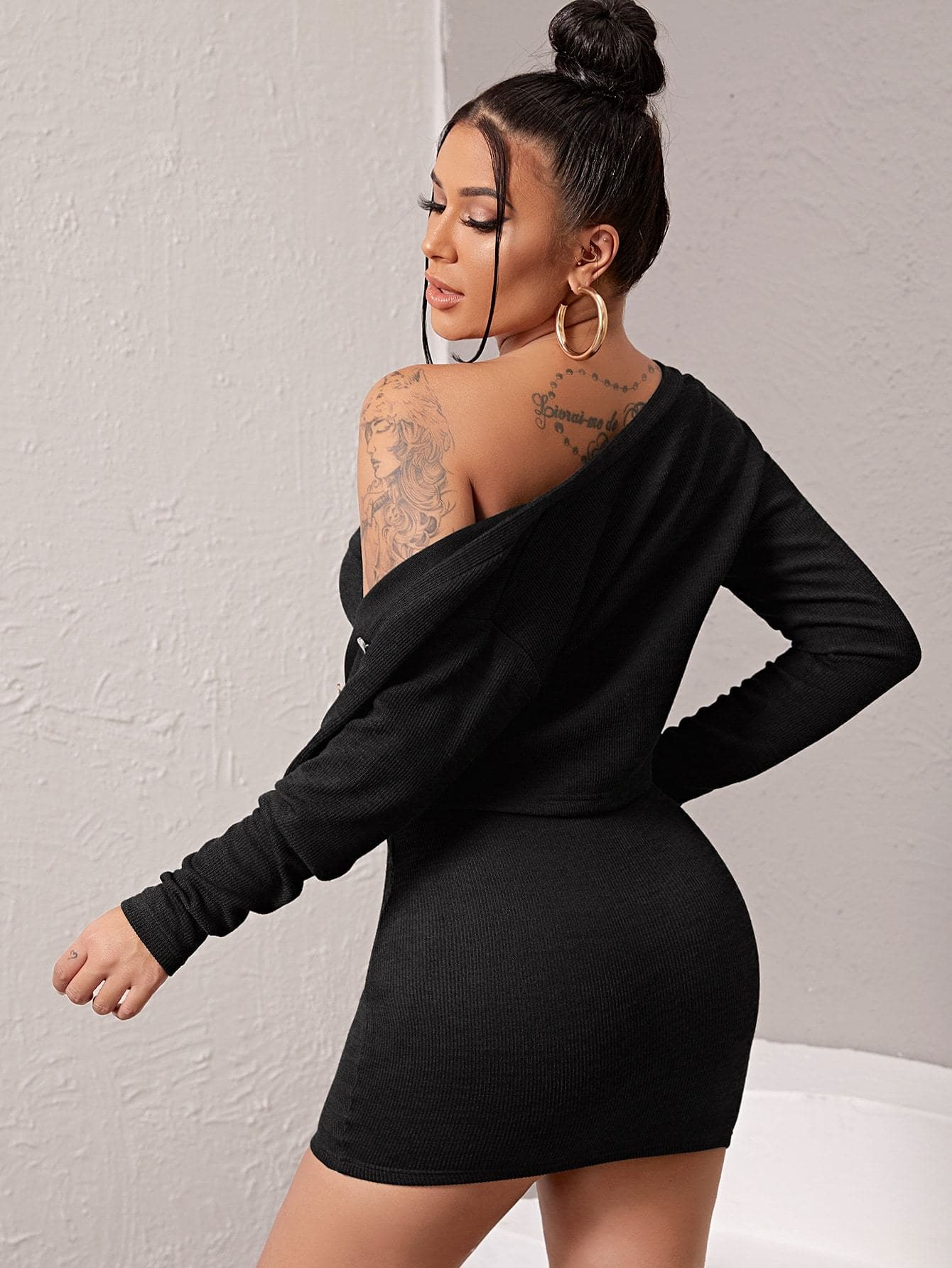 Black V-Neck Button Front Rib-knit Top & Skirt Set With Tube