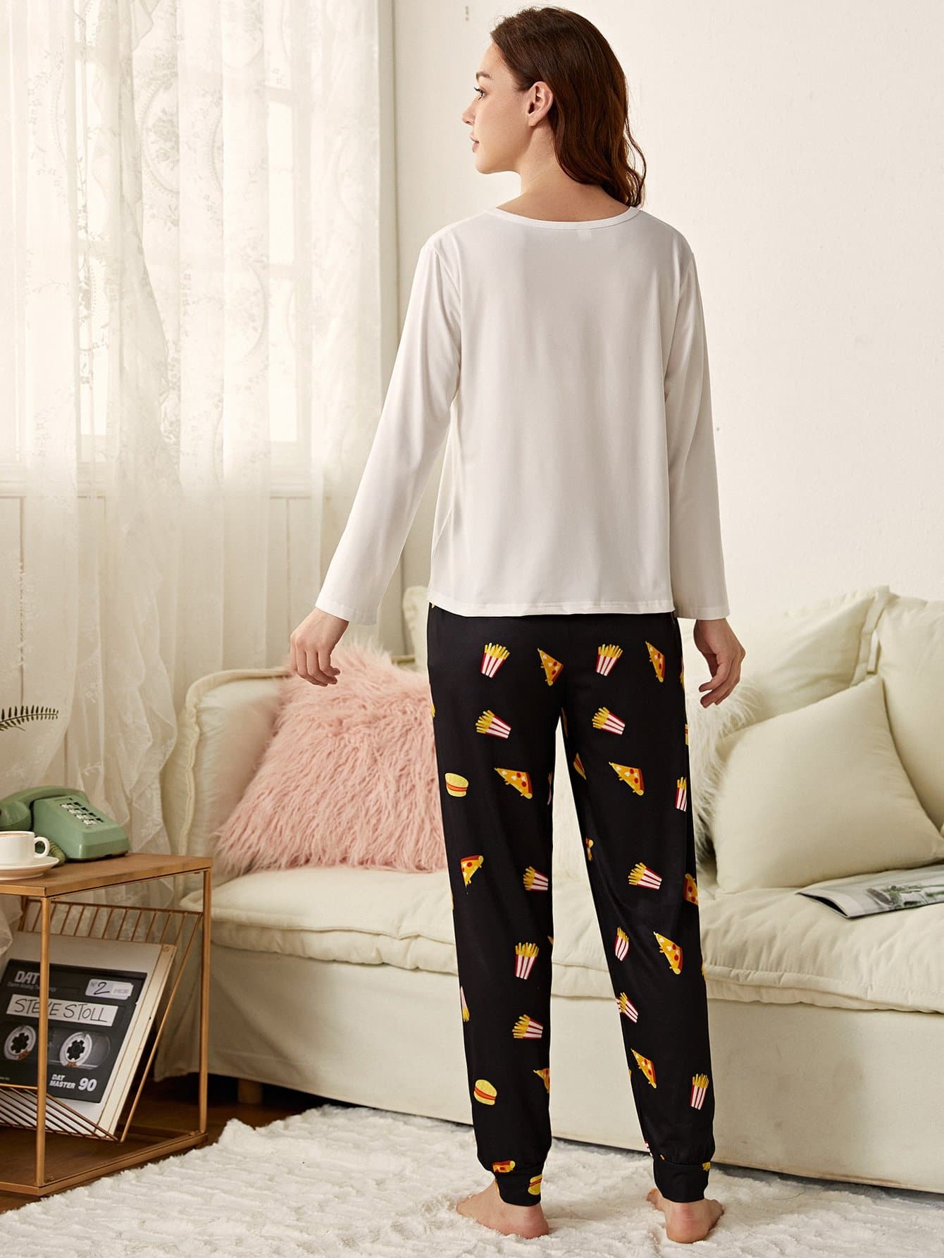Black White Round Neck Slogan & Cartoon Graphic Pyjama Sleepwear Set