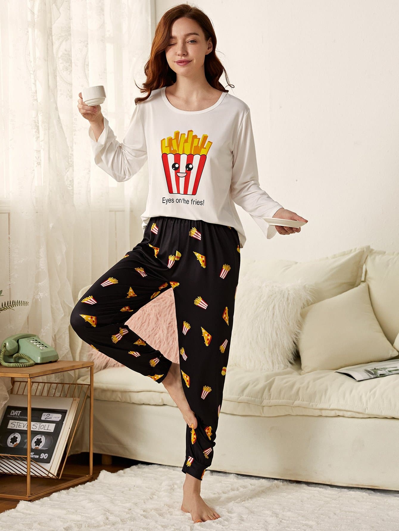Black White Round Neck Slogan & Cartoon Graphic Pyjama Sleepwear Set