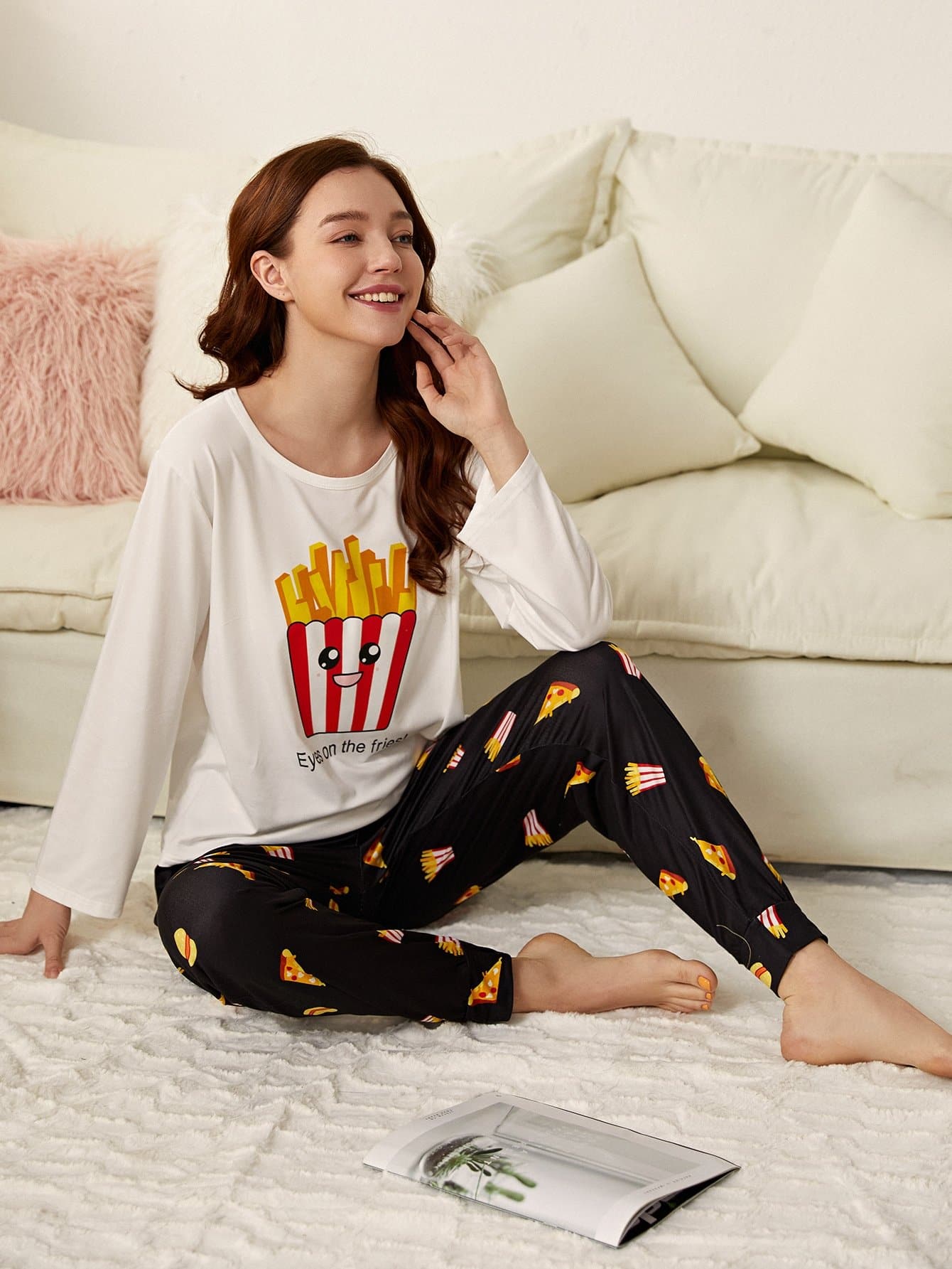 Black White Round Neck Slogan & Cartoon Graphic Pyjama Sleepwear Set