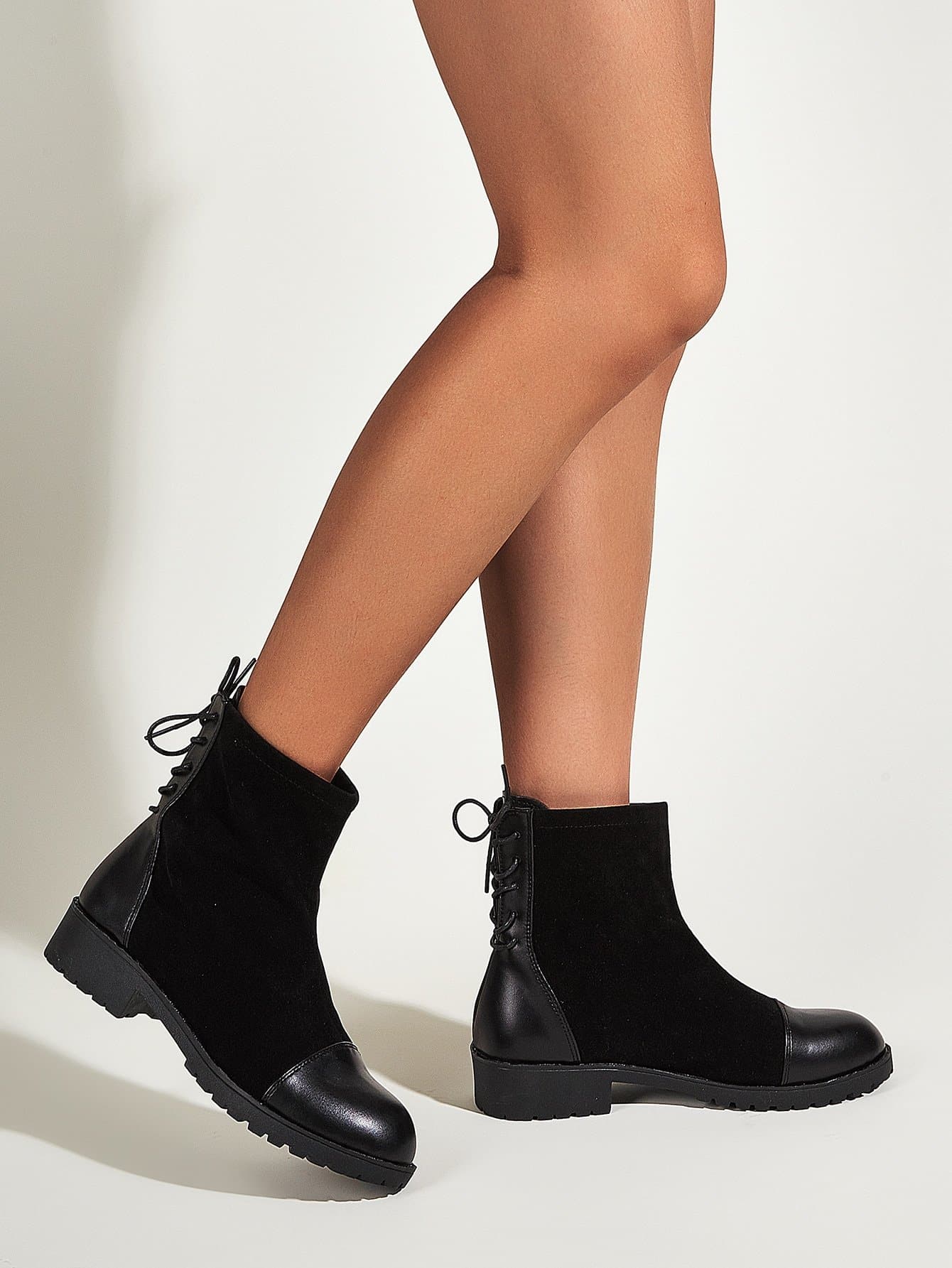 Black Round Toe Lace-Up Mid Heel Ankle Boots