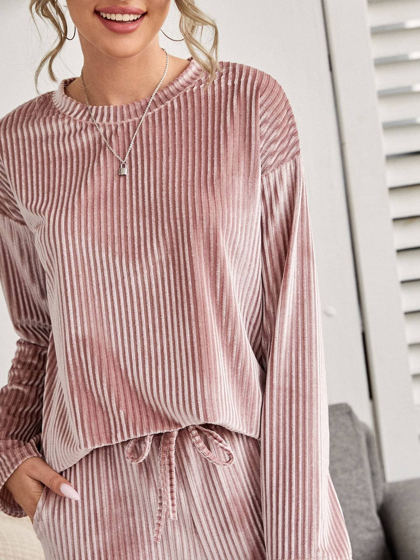 Round Neck Drop Shoulder Velvet Lounge Sleepwear Set