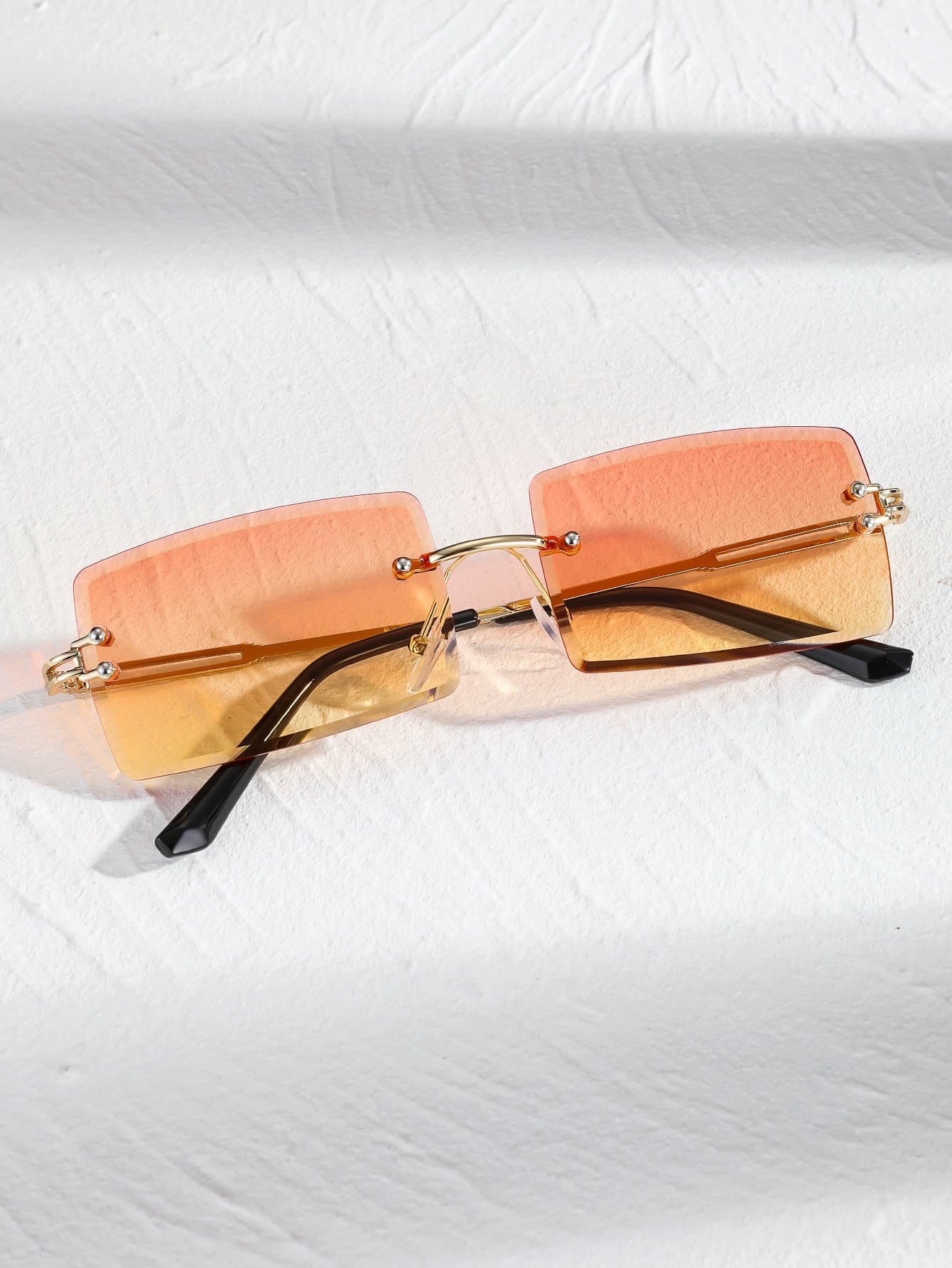 Square Rivet Decor Rimless Sunglasses