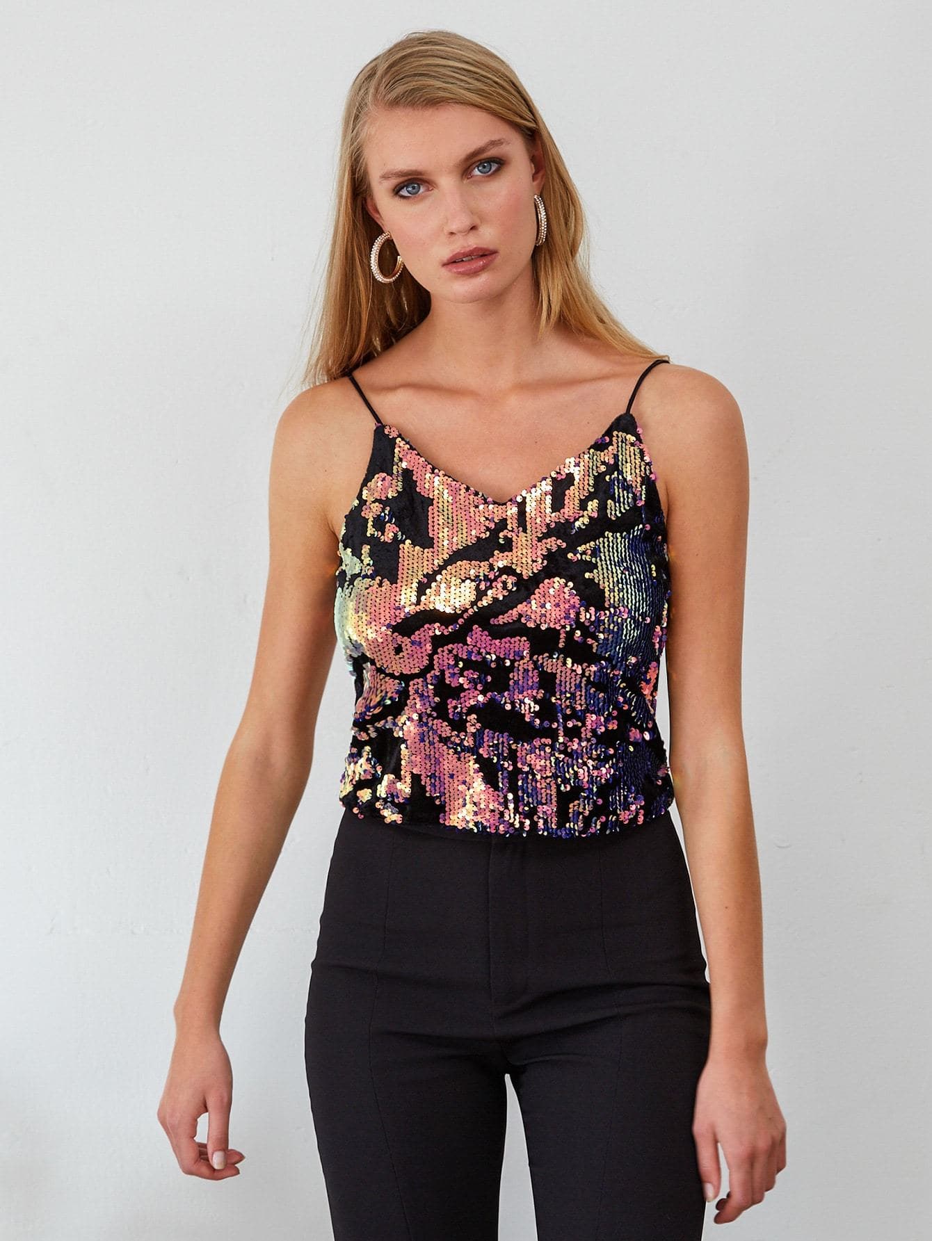 Spaghetti Strap Slim Fit Sequin Crop Top