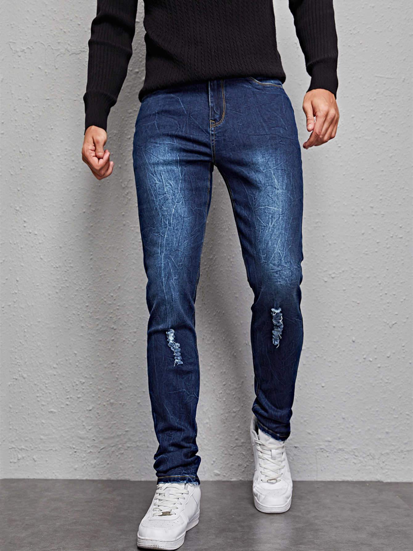 Ripped Dark Washed Zipper Denim Jeans