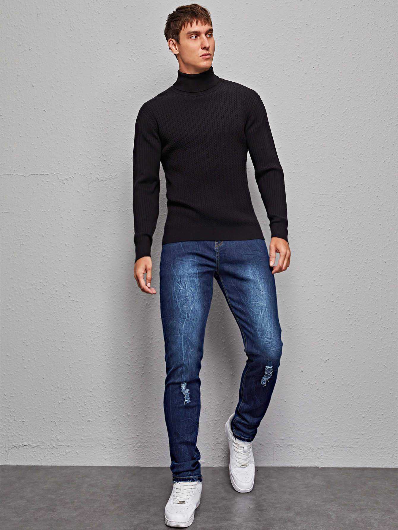 Ripped Dark Washed Zipper Denim Jeans