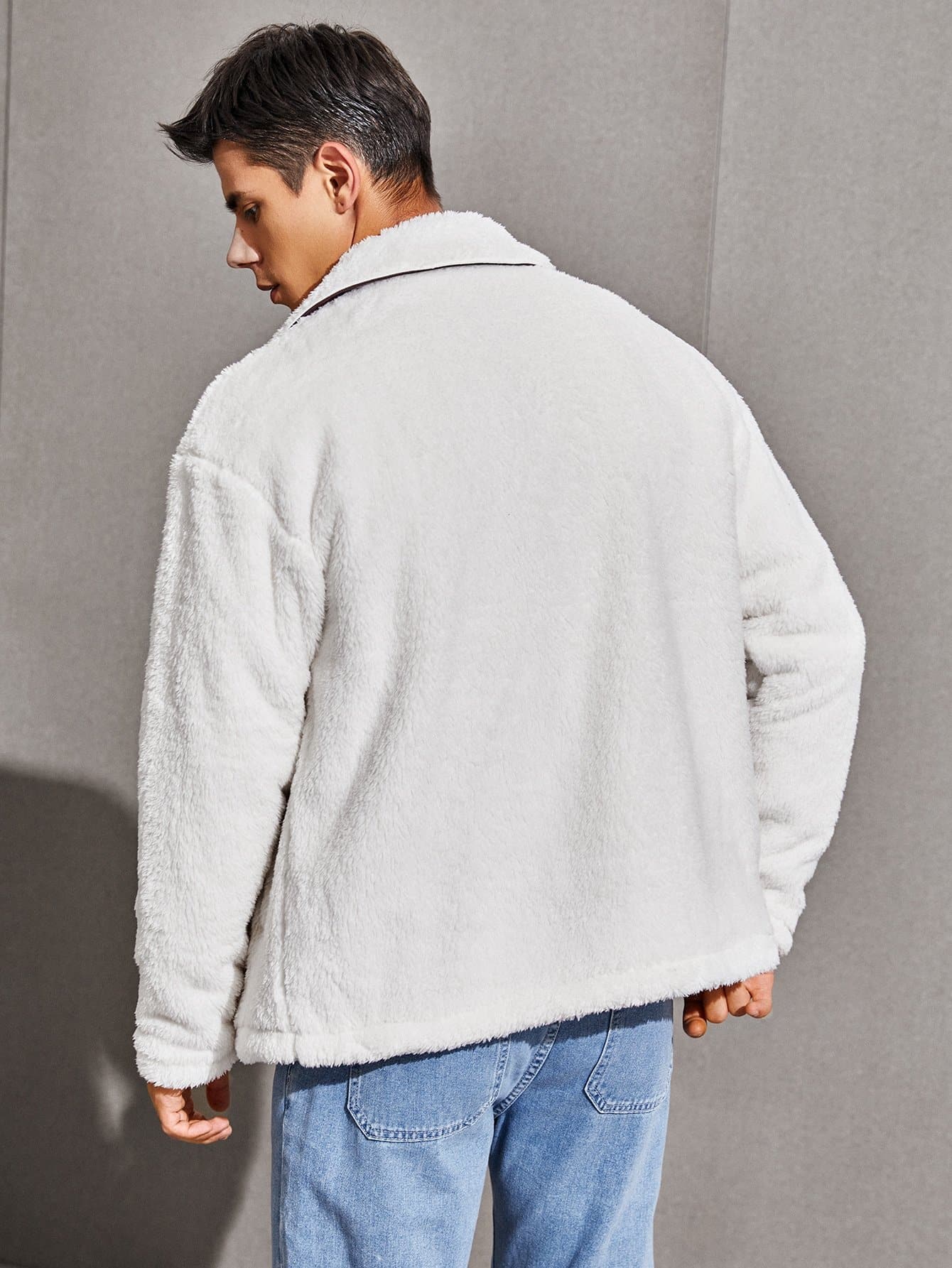 White Drop Shoulder Buckle Strap Zip Up Teddy Jacket