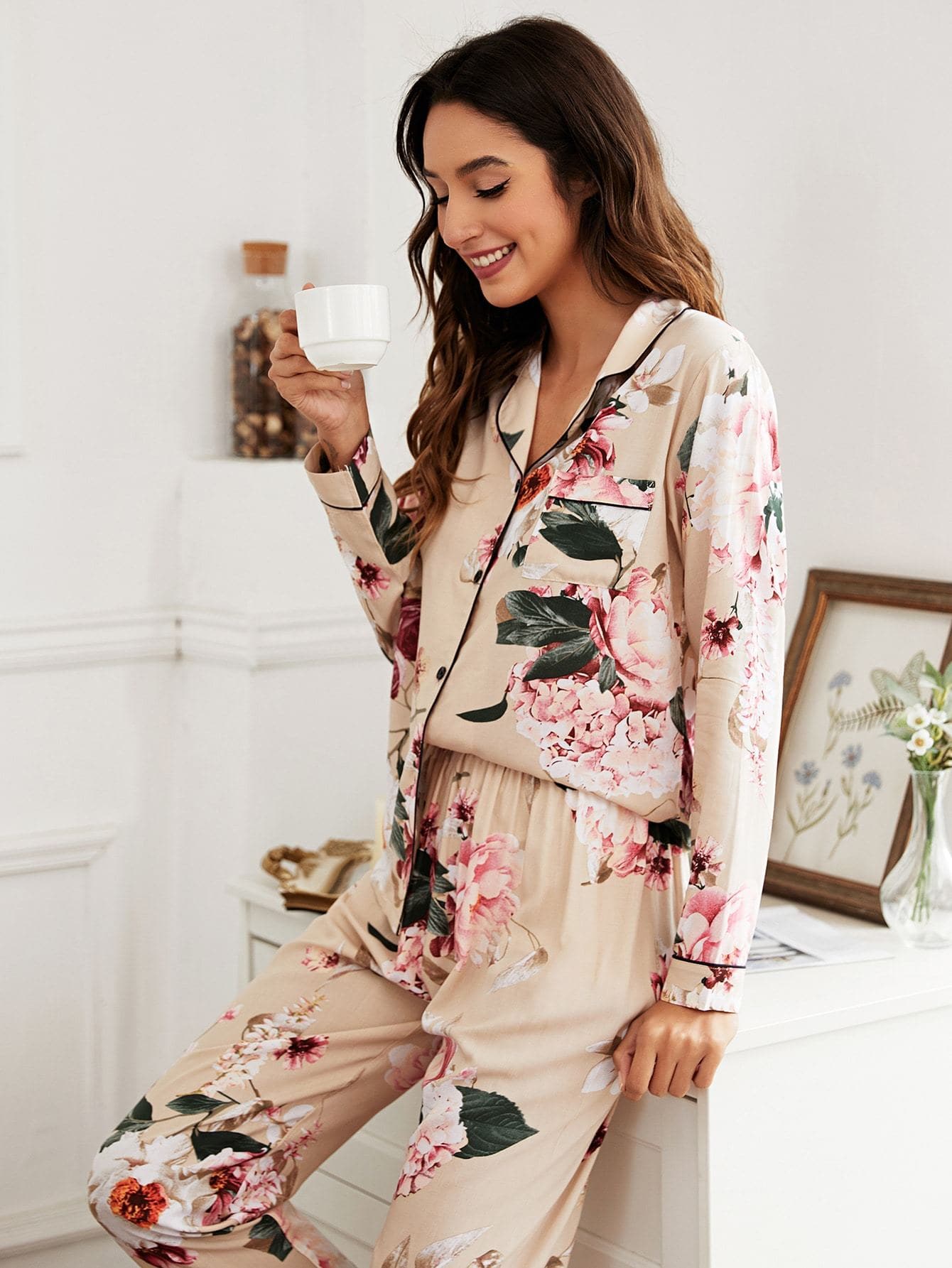 Button Front Floral Lapel Collar Pyjama Sleepwear Set