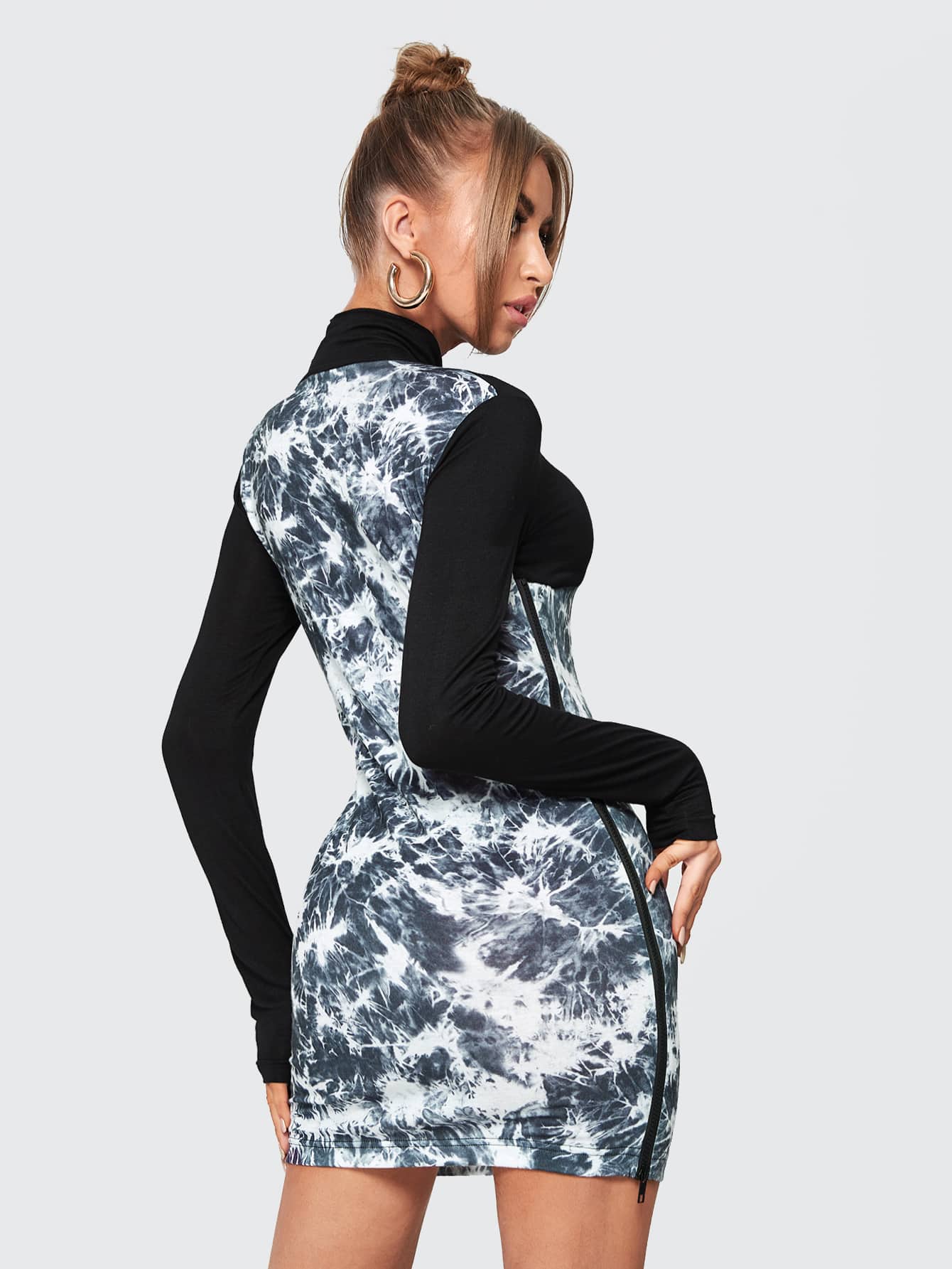 High Neck Contrast Panel Zipper Side Slim Fit Dress