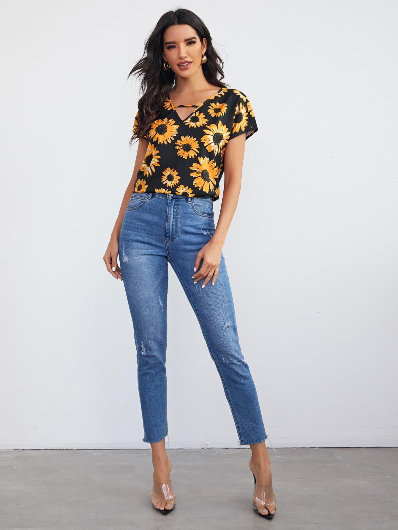 Batwing Sleeve Keyhole Neck Sunflower Print Top
