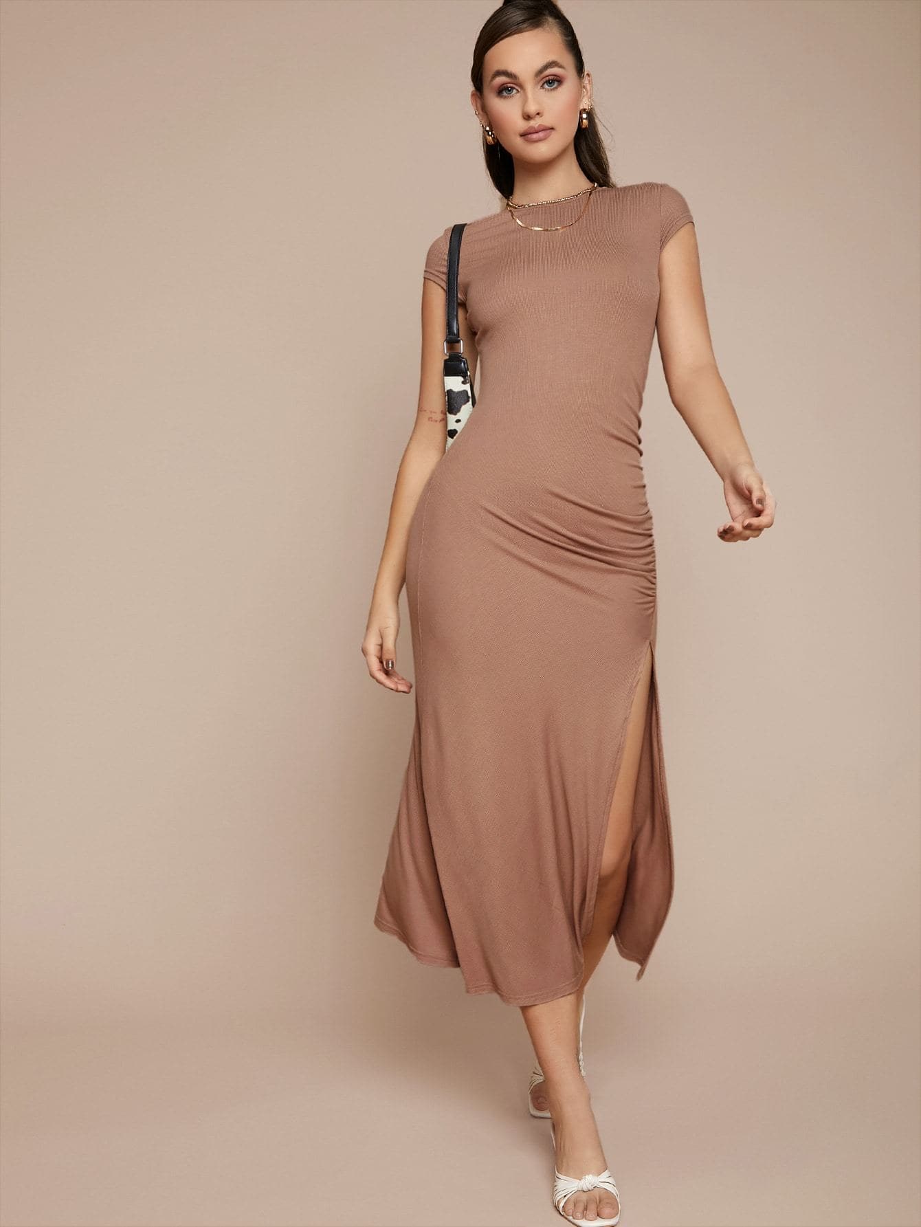 Round Neck Ruched Detail Split Thigh Slim Fit Solid Dress