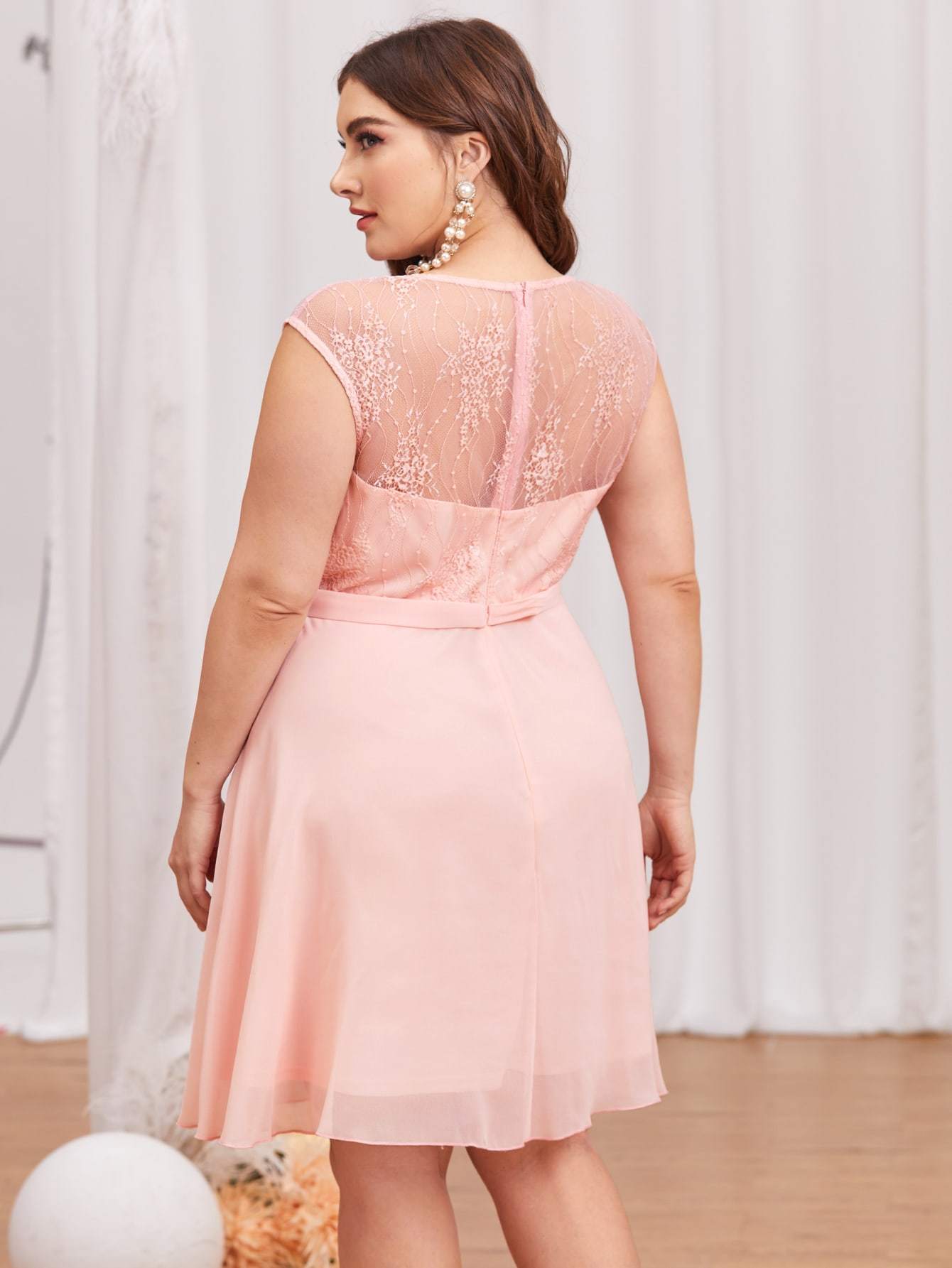 Plus Baby Pink Round Neck Chiffon Contrast Embroidery Mesh Prom Dress