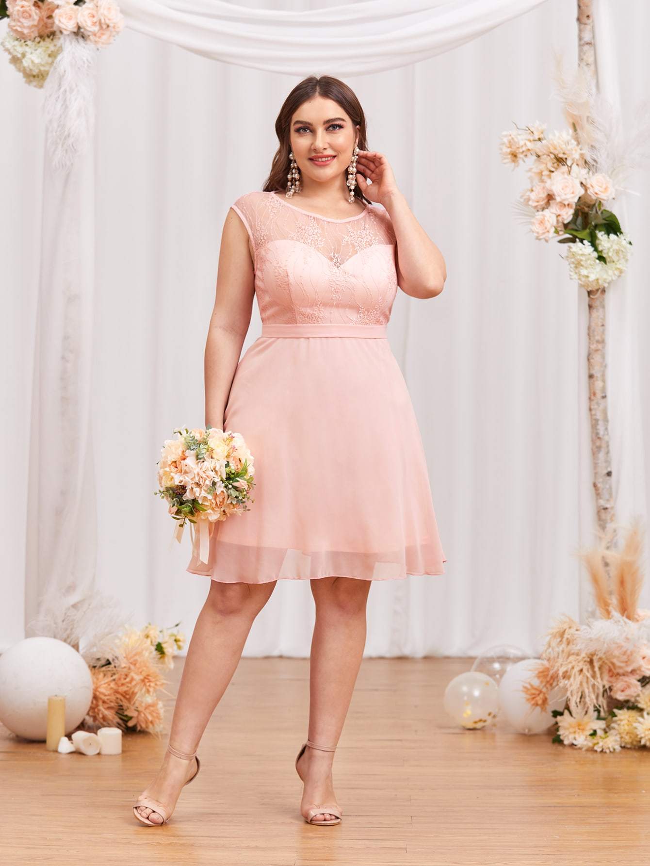 Plus Baby Pink Round Neck Chiffon Contrast Embroidery Mesh Prom Dress