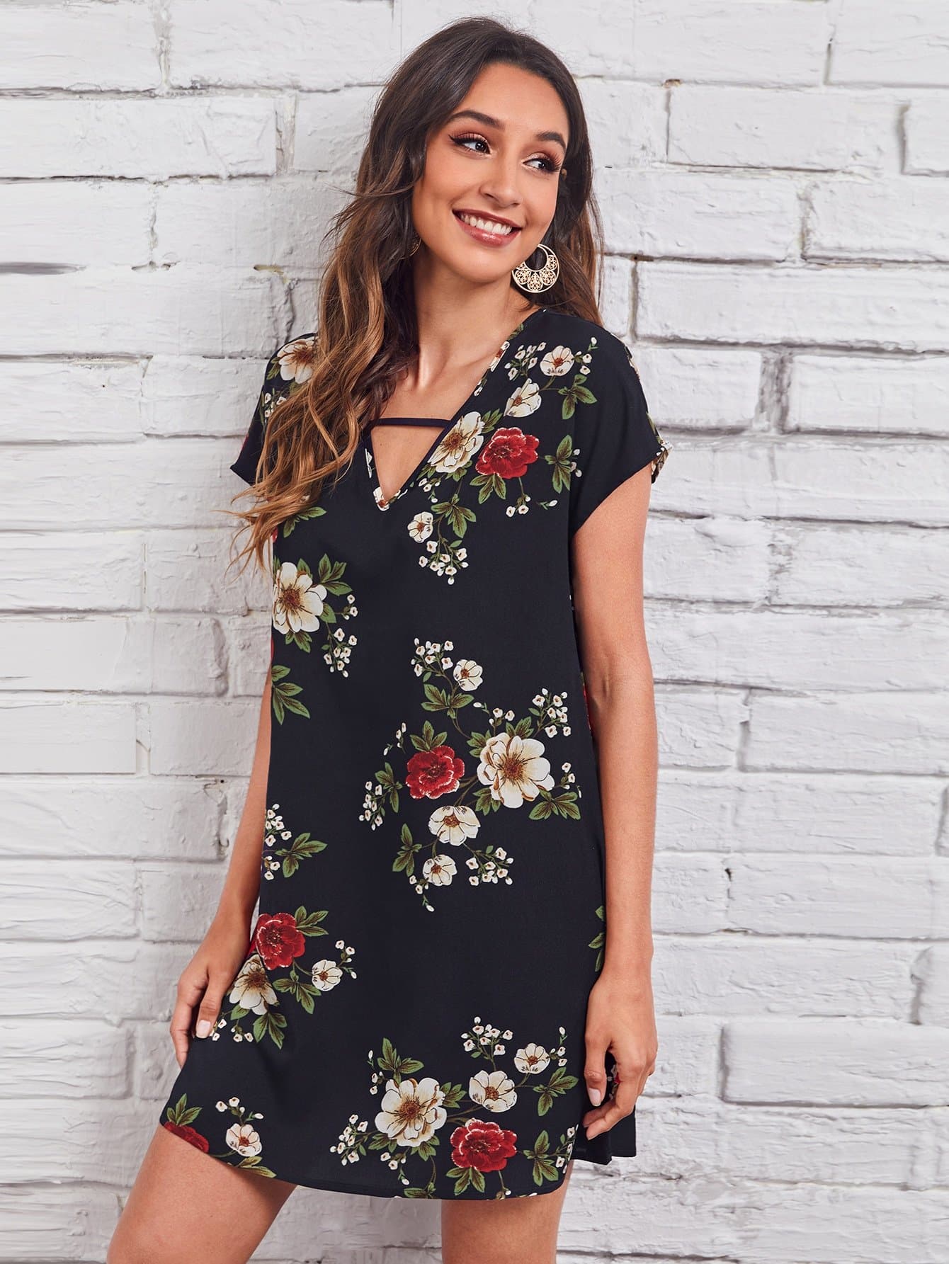 Batwing Cap Sleeve Keyhole Neck Floral Dress