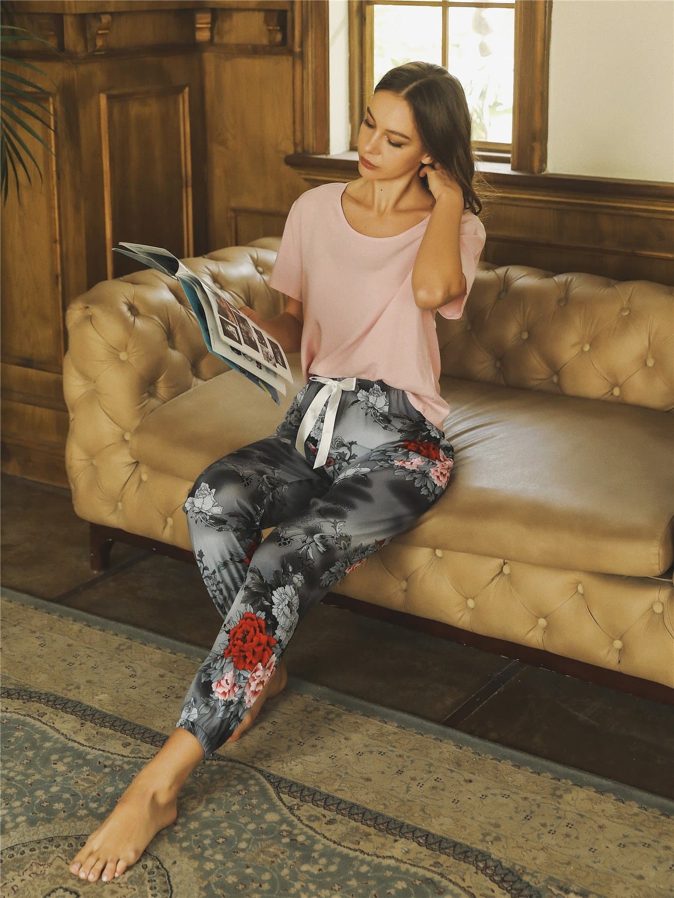 Round Neck Solid Top With Floral Print Trousers Pyjama Sleepwear Set