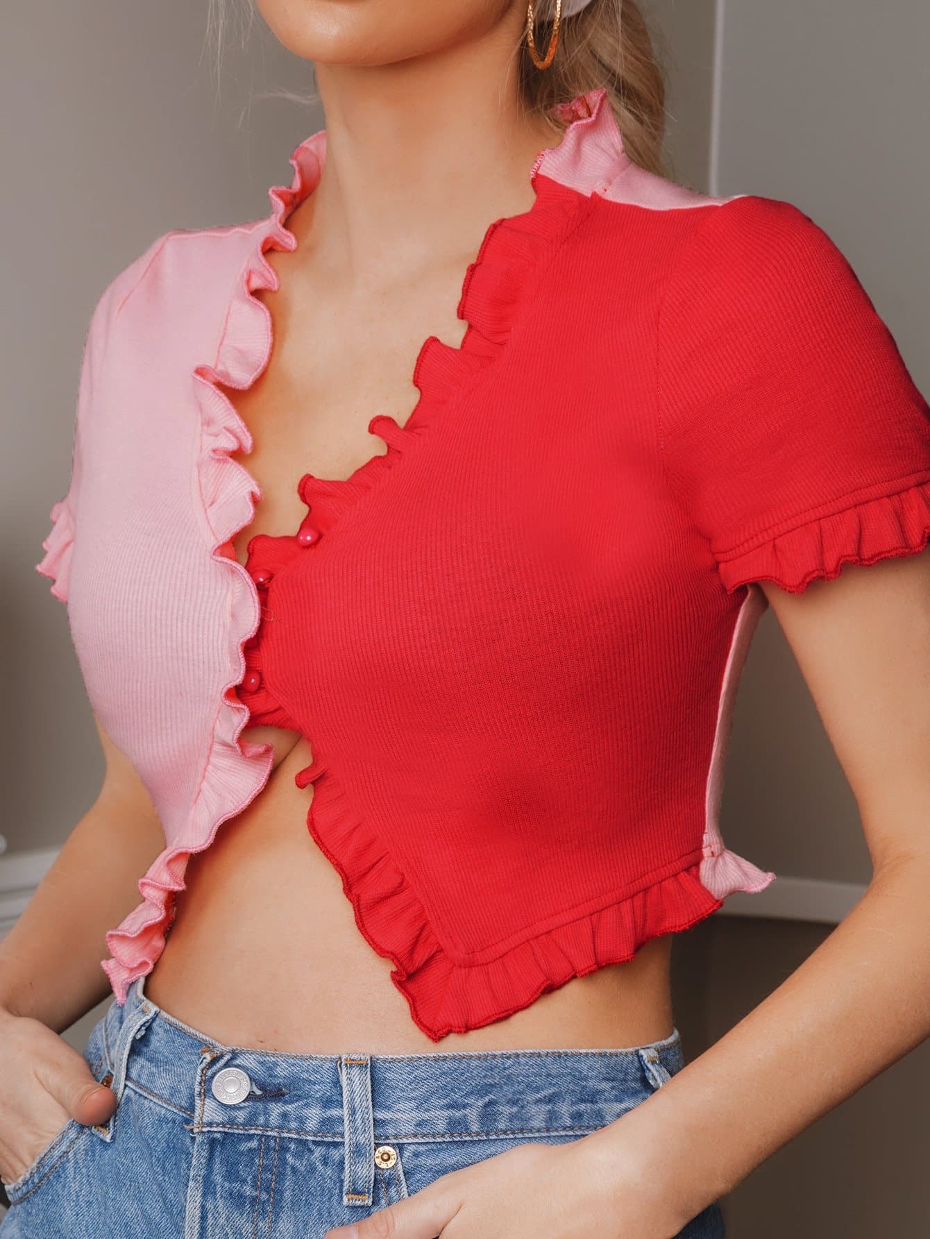 V-Neck Ruffle Trim Two Tone Rib-Knit Slim Fit Crop Top