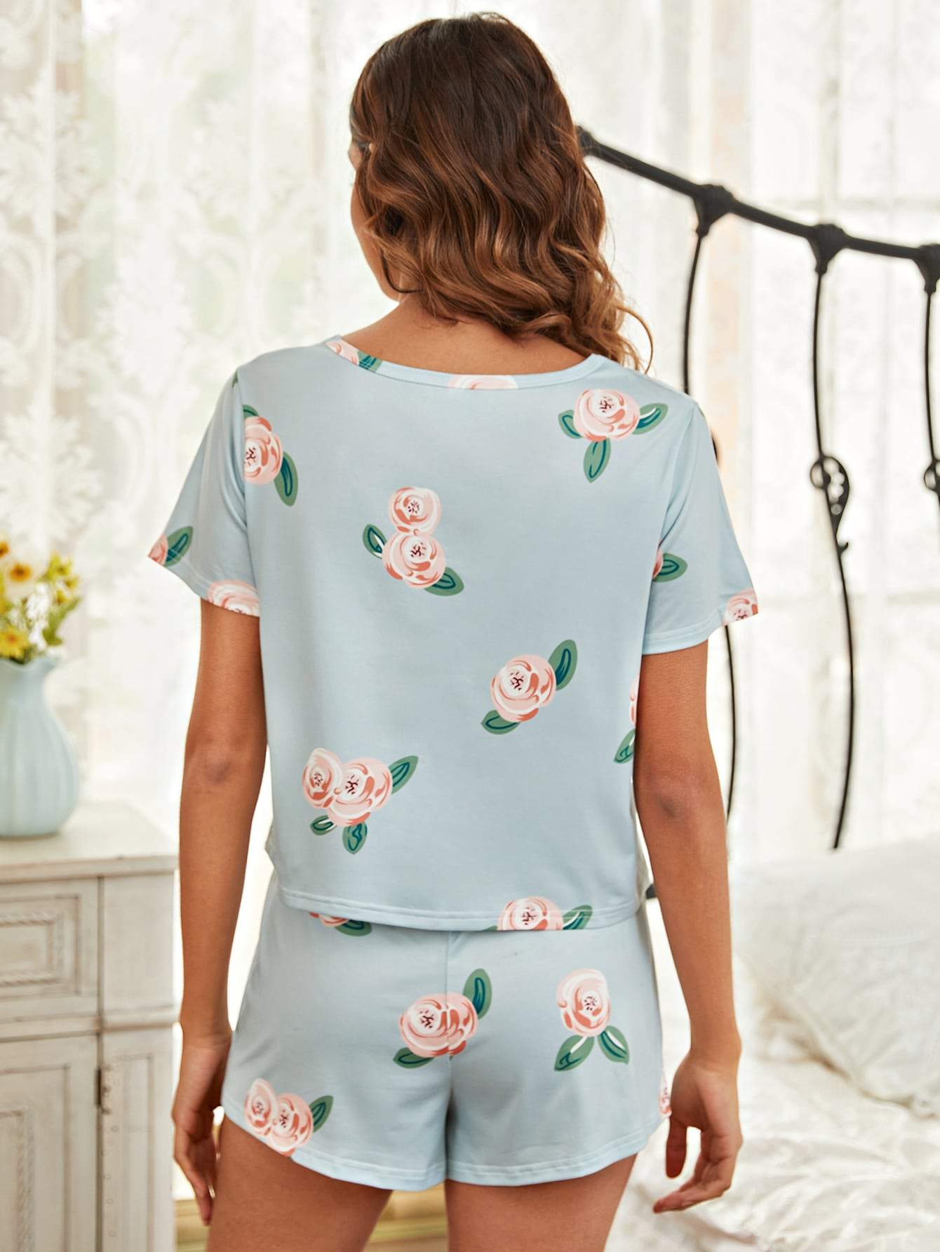Blue Round Neck Floral Print Pyjama Sleepwear Set