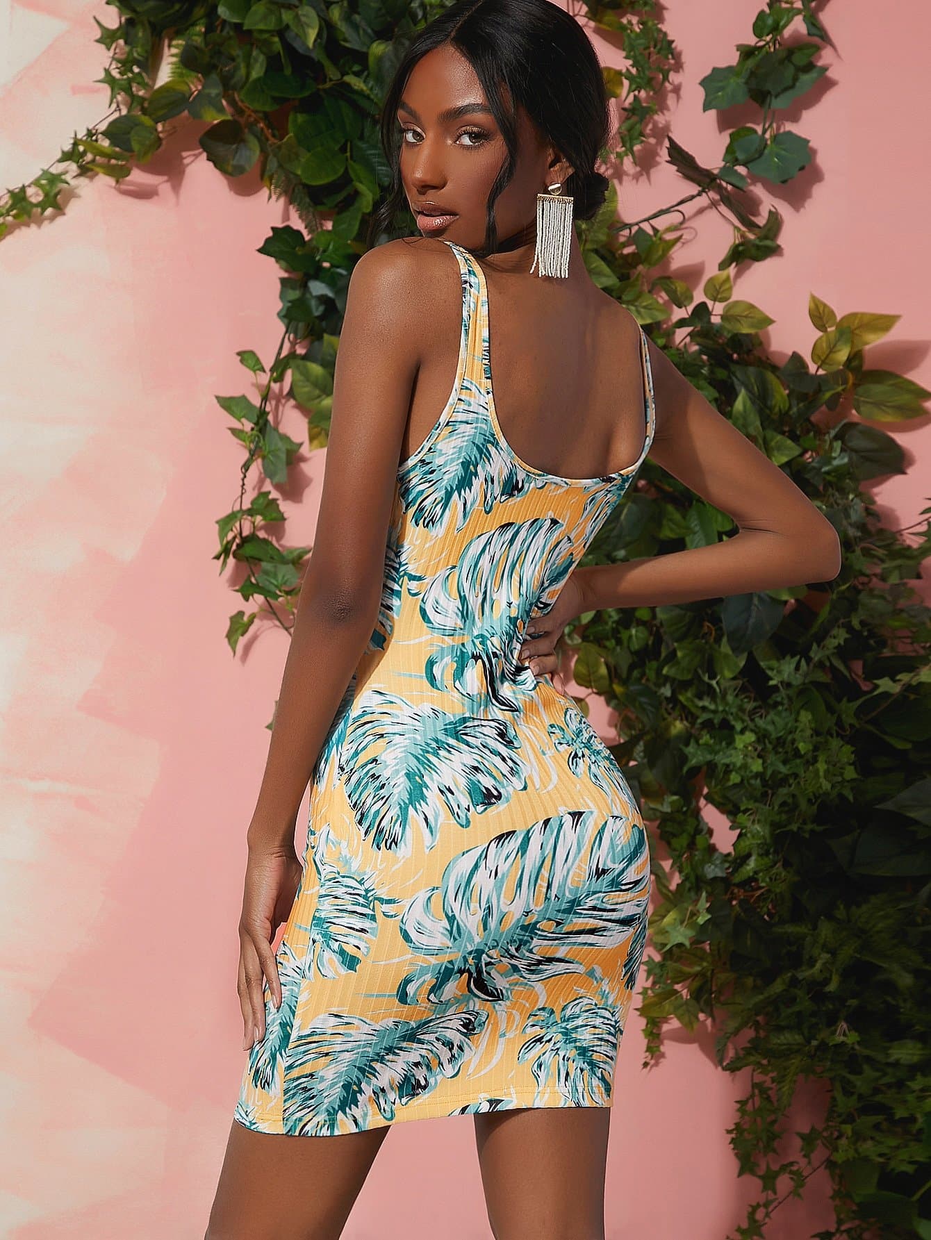 Scoop Neck Sleeveless Tropical Print Rib-knit Slim Fit Dress
