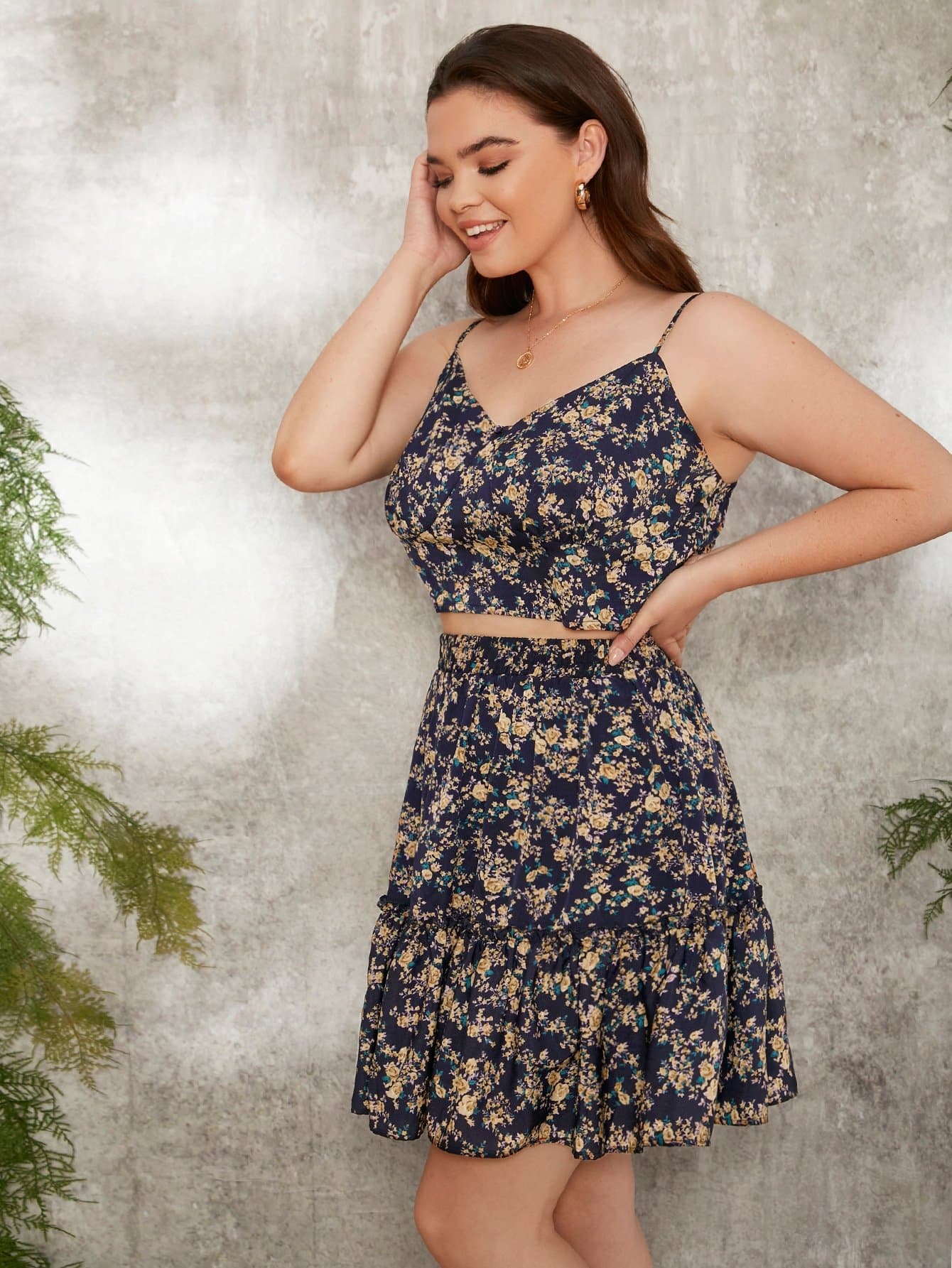 Plus Allover Floral Print Spaghetti Strap Sleeveless Shirred Back Cami Top and Skirt Set