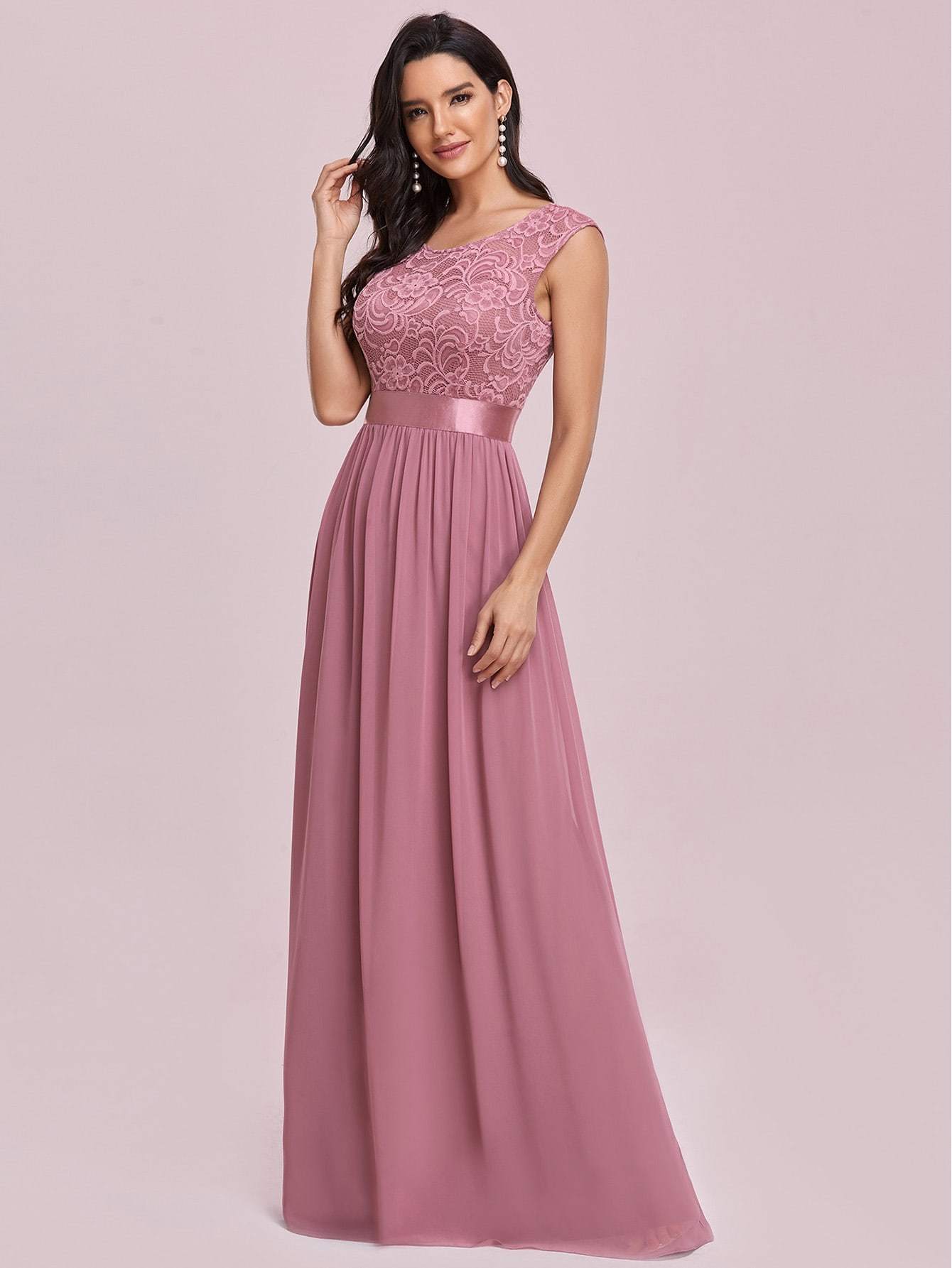 Dusty Pink Scoop Neck Lace Detail Maxi Prom Dress