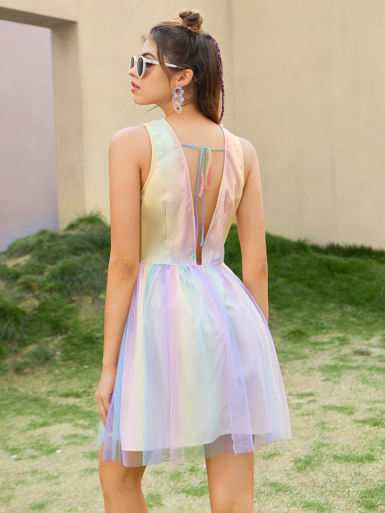 Sleeveless V-Neck Ombre Fit and Flare Mesh Dress