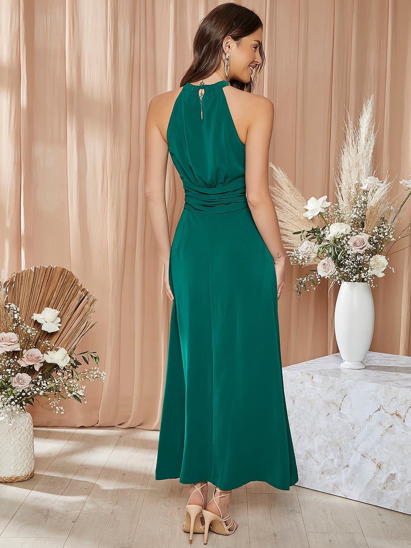 Dark Green Sleeveless Ruched Waistband Halter Dress