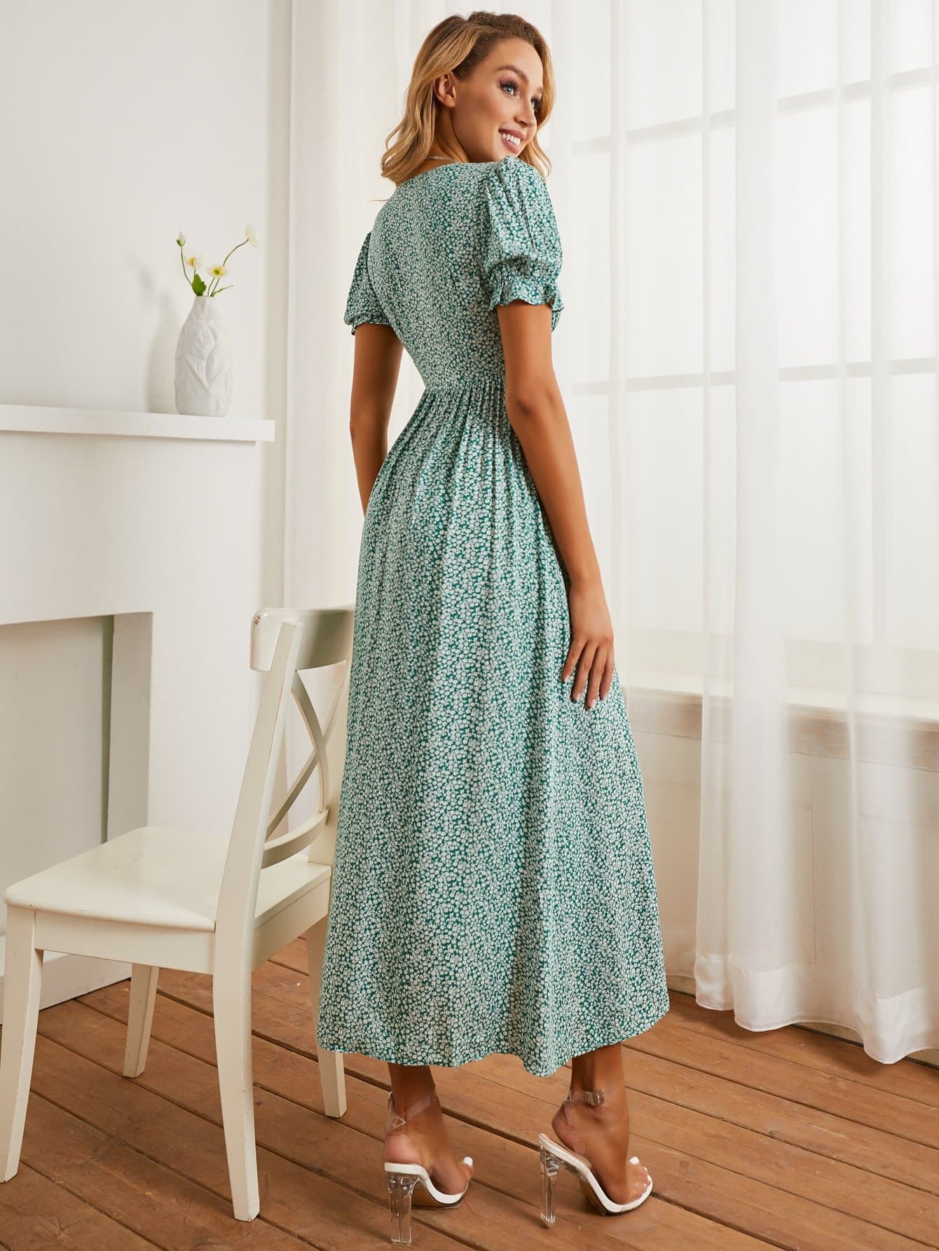 Green V-Neck Puff Sleeve Button Front Ditsy Floral Dress