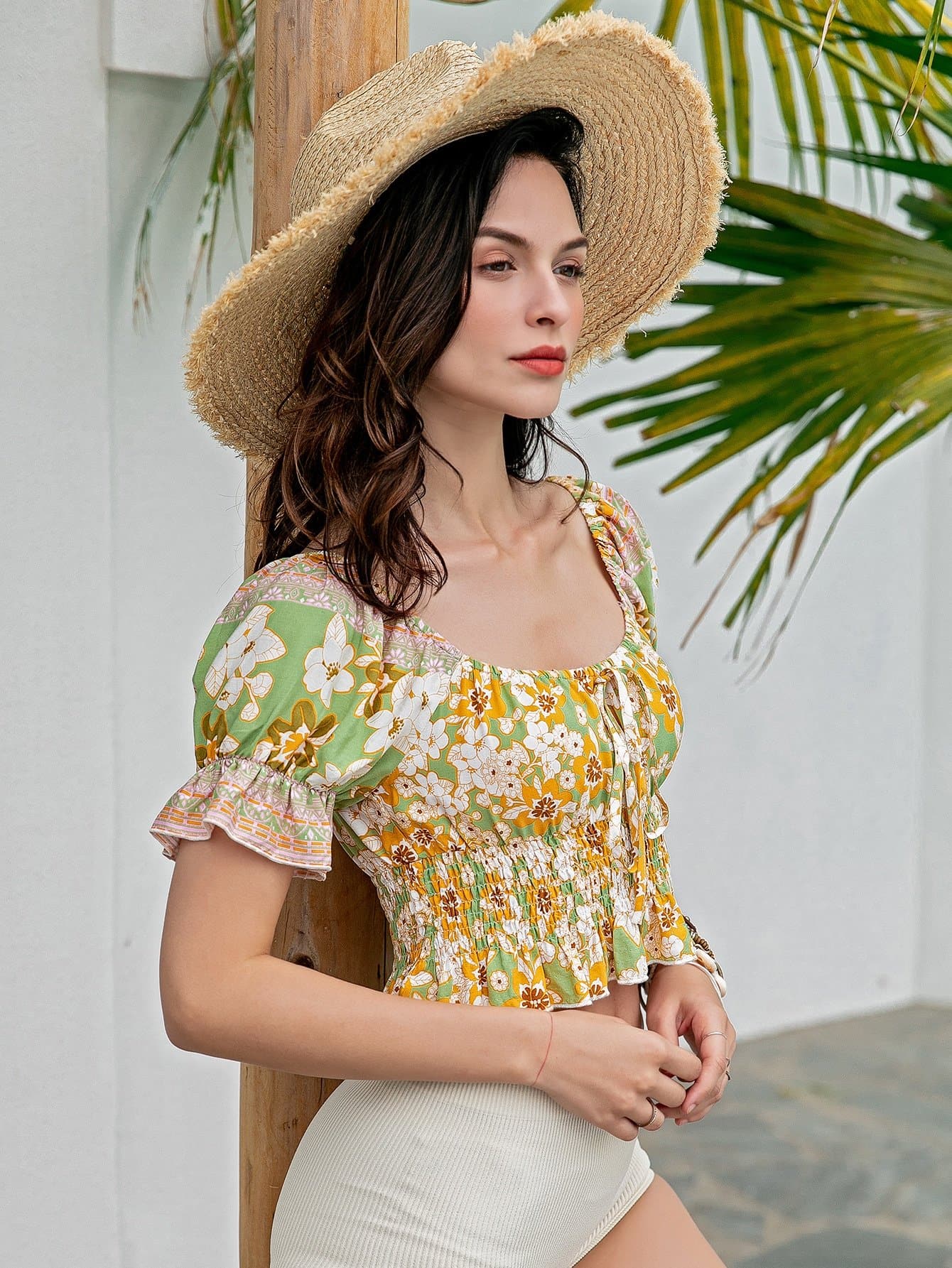 Scoop neck Flounce Sleeve Tie Front Shirred Floral Slim Fit Peplum Top