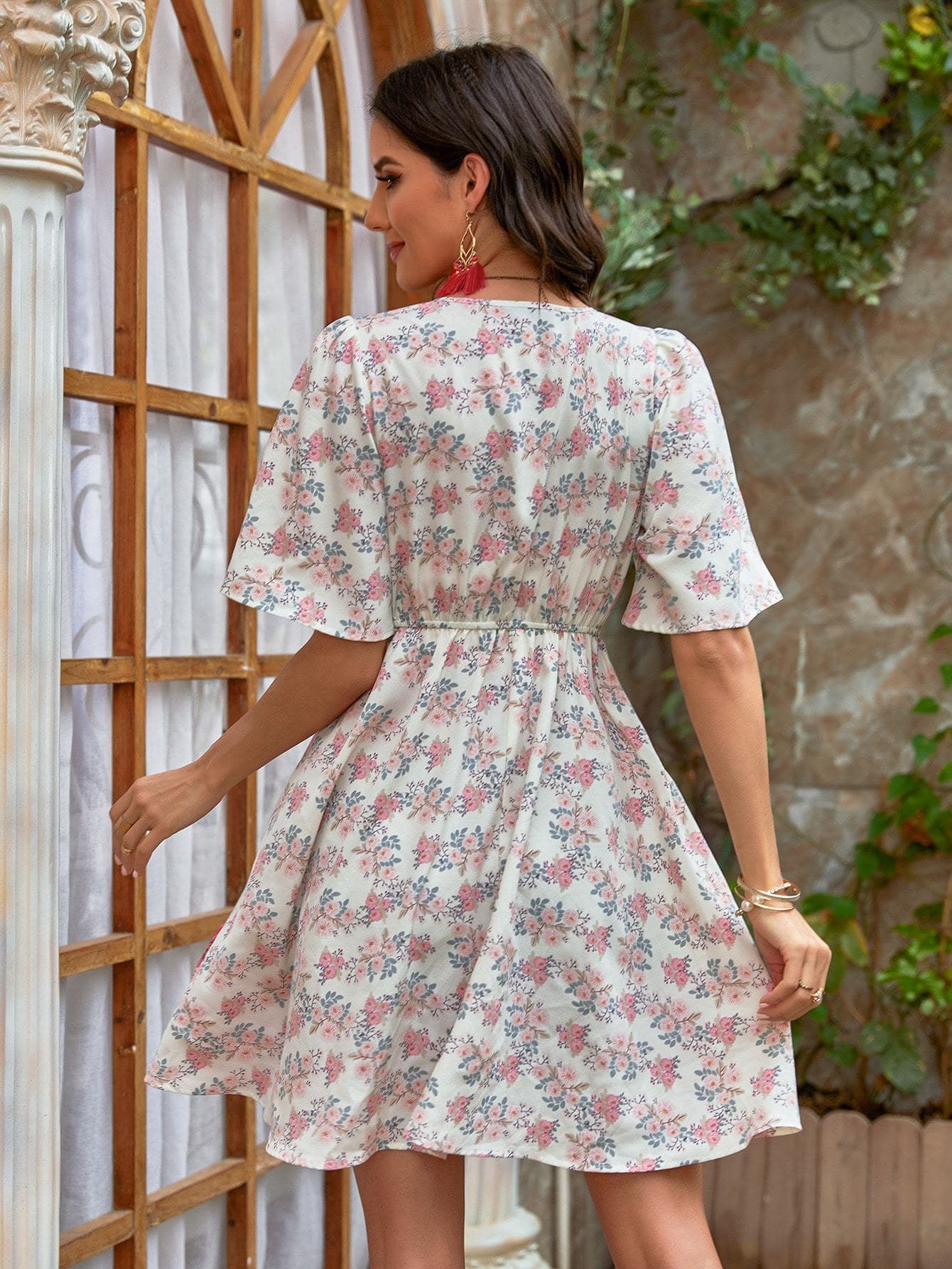 Scoop Neck Floral Print Butterfly Sleeve High Waist A-line Dress