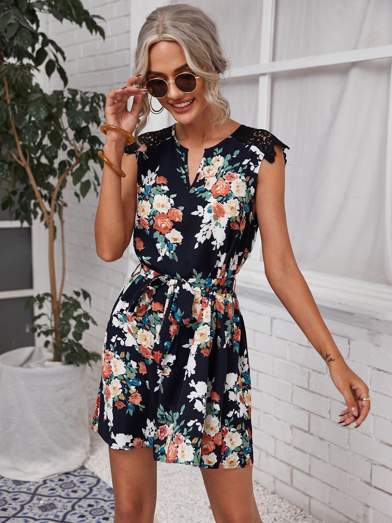 Sleeveless Notch Neck Guipure Lace Belted Floral Dress