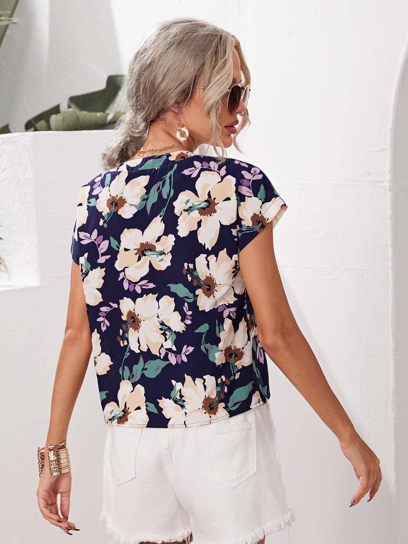 V-Neck Batwing Sleeve Floral Print Top