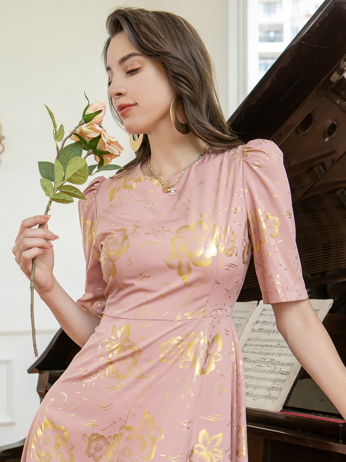 Pink Gilding Floral Print Puff Sleeve A-line Dress