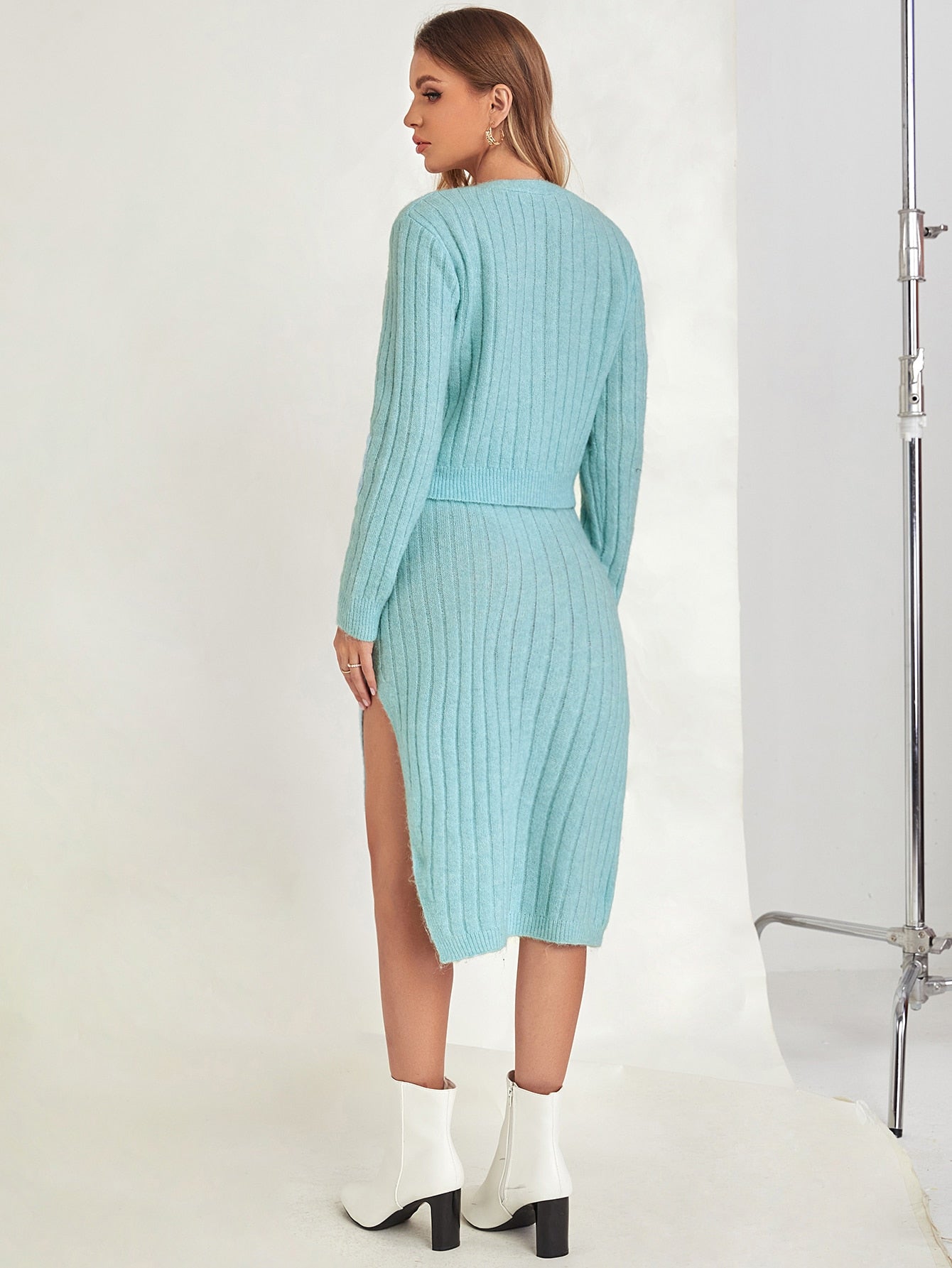 Blue V-Neck Ribbed Knit Cardigan and Split Thigh Skirt